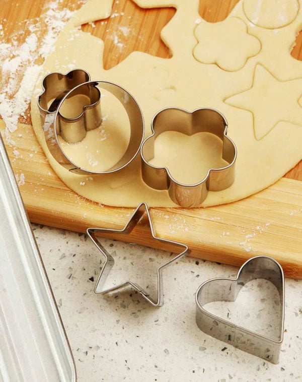 12 Piece Stainless Steel Cookie Cutter Set - Heart, Round, Star, Flower Shapes
