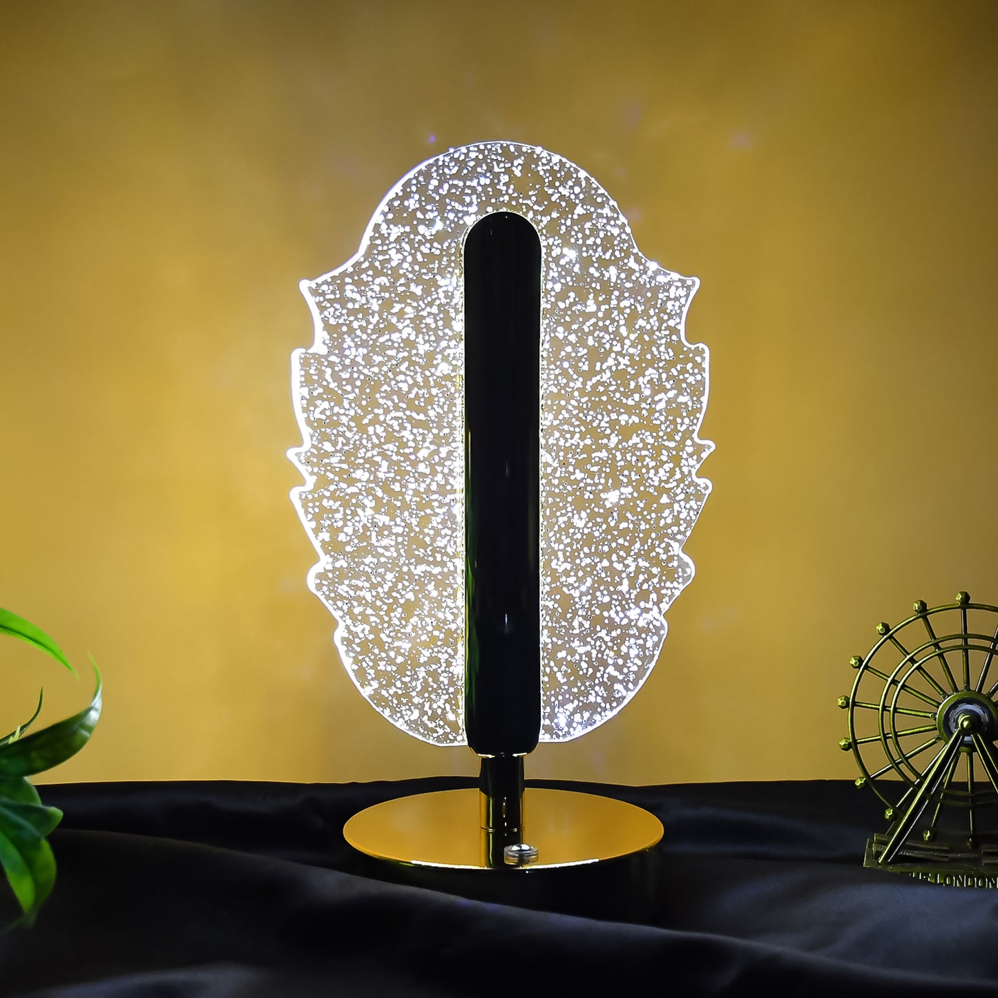 Crystal Feather Table Lamp with USB - Modern LED Bedside Light - Happy Price - Image 5