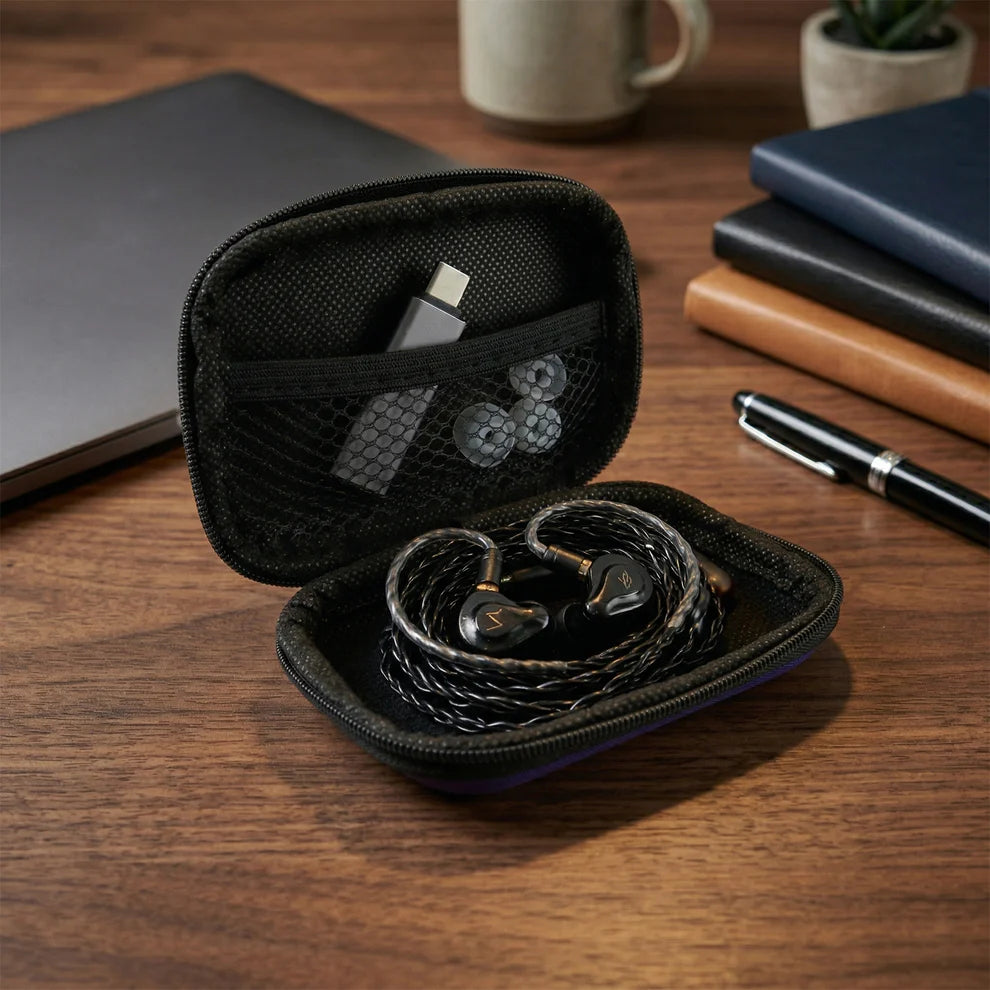 Multipurpose Hard Shell Travel Storage Case (1 Pc)