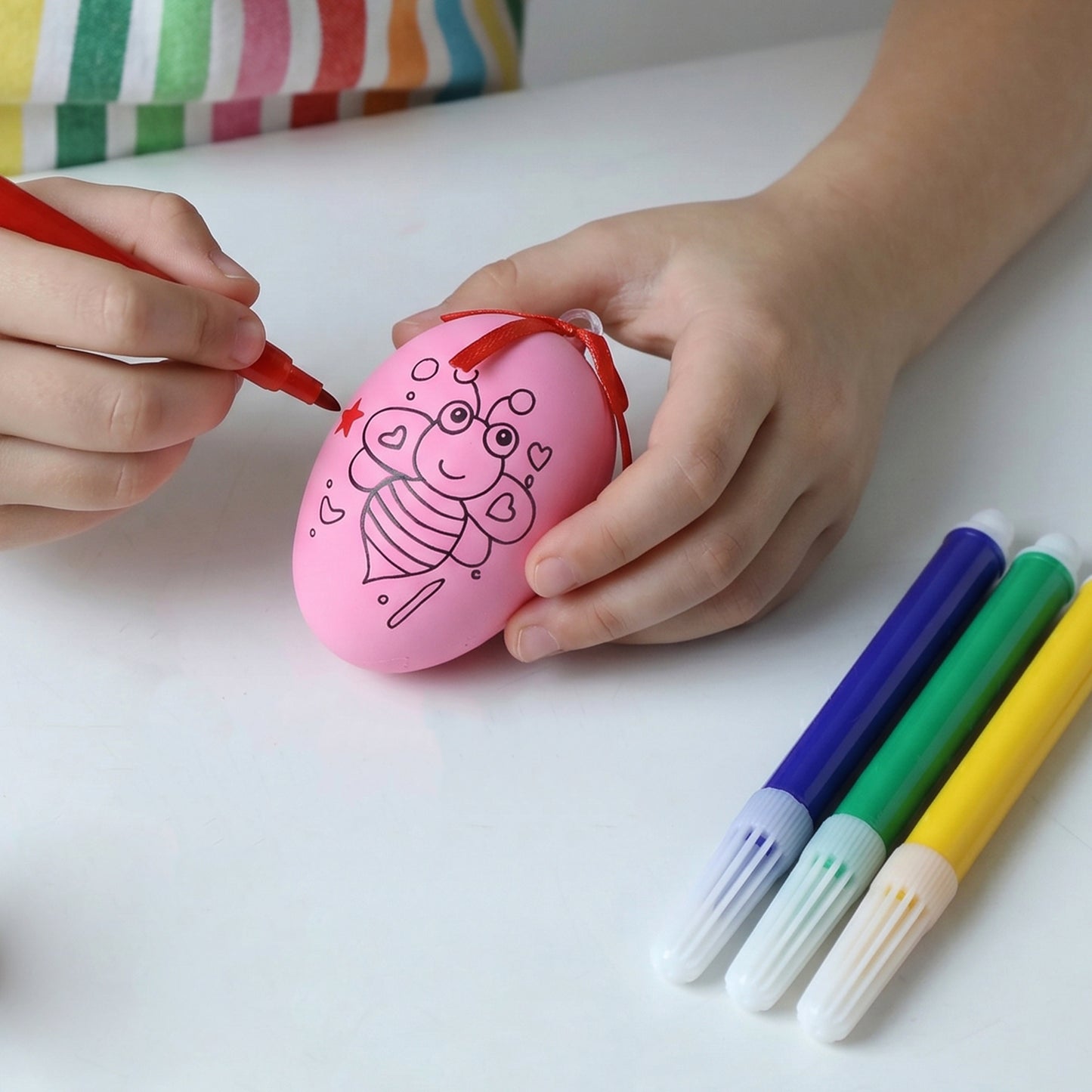 Creative Egg Decorating Art Kit for Kids - Includes Craft Egg & Colour Pens (1 Set) - Happy Price - Image 3
