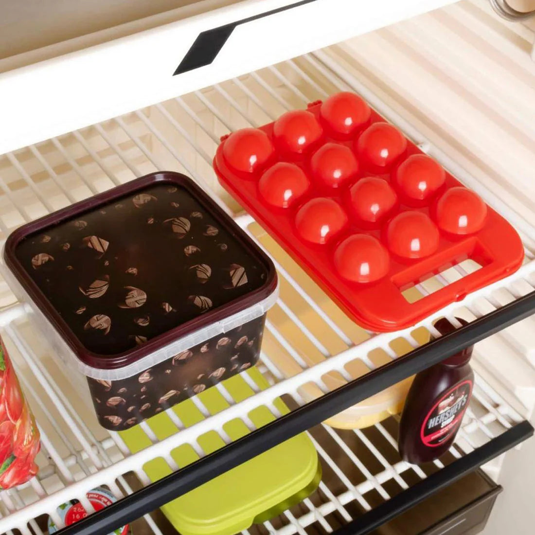 12 Egg Plastic Carrier Tray with Lid for Refrigerator Storage (1 PC)