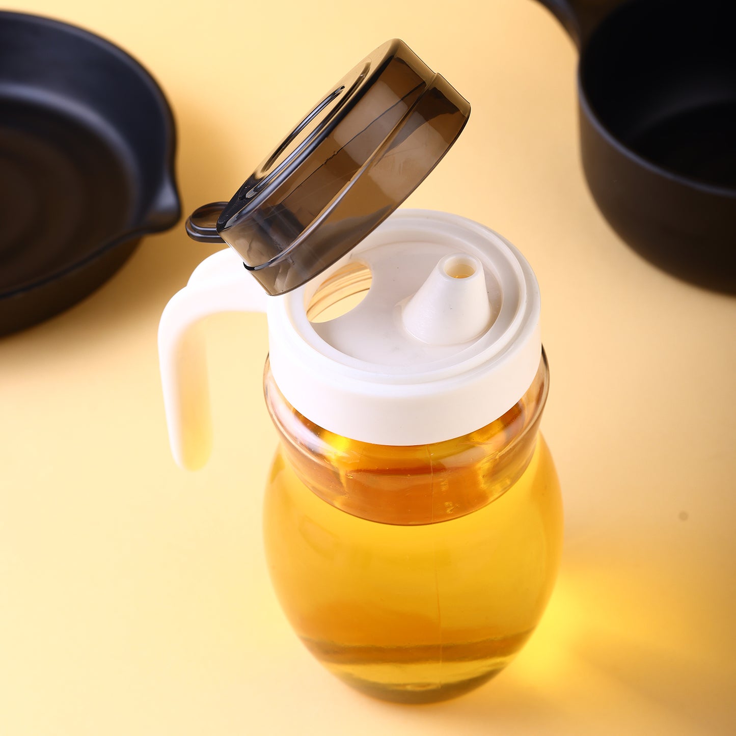 Oil Dispenser Stainless Steel With Small Nozzle 650ml - Happy Price - Image 2