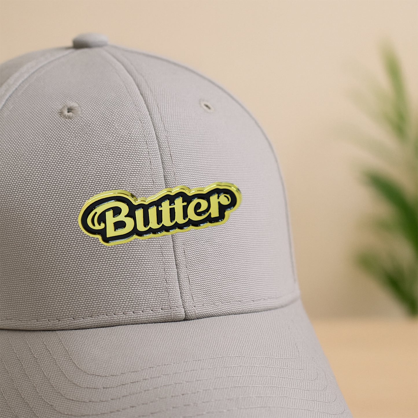 Stylish Metal Badge Pin  Single Piece (Random Design) - Happy Price - Image 5