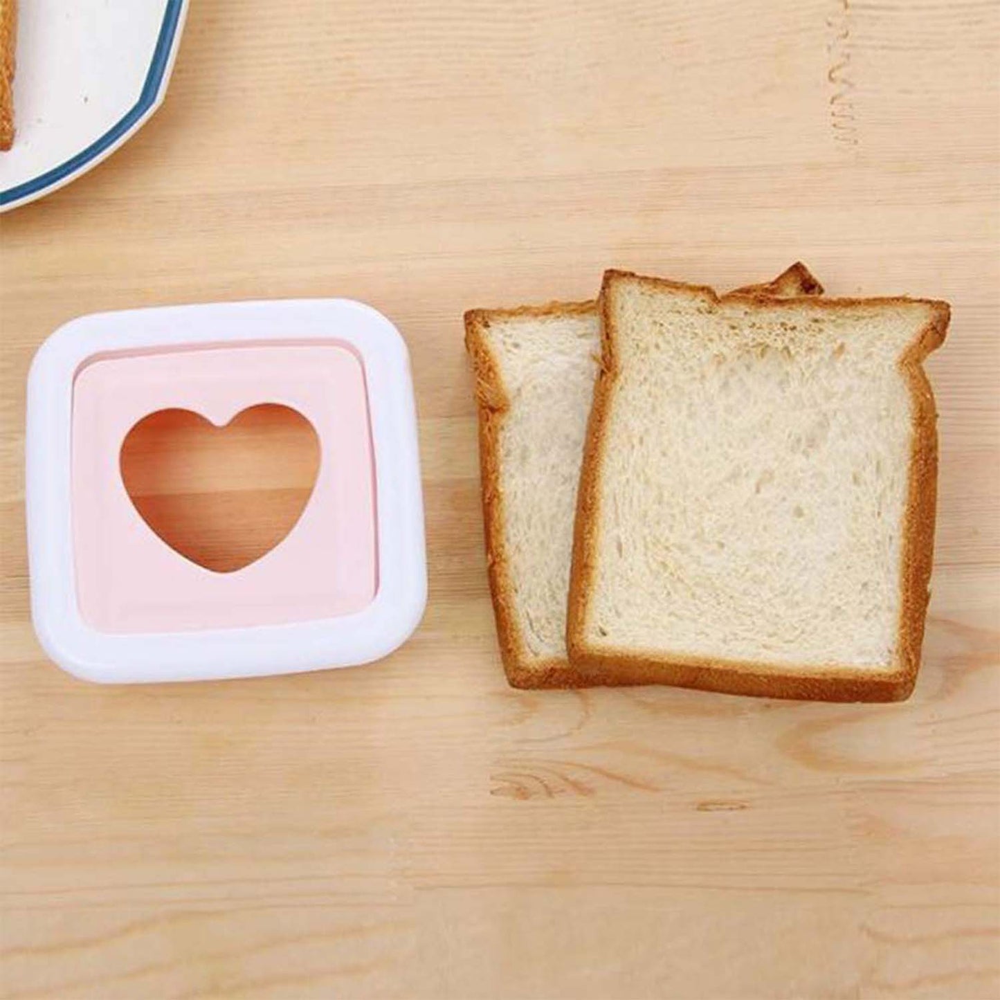 Heart Shape Sandwich Maker & Sealer - Kids' Lunch Box Bread Press (1 Pc) - Happy Price - Image 3