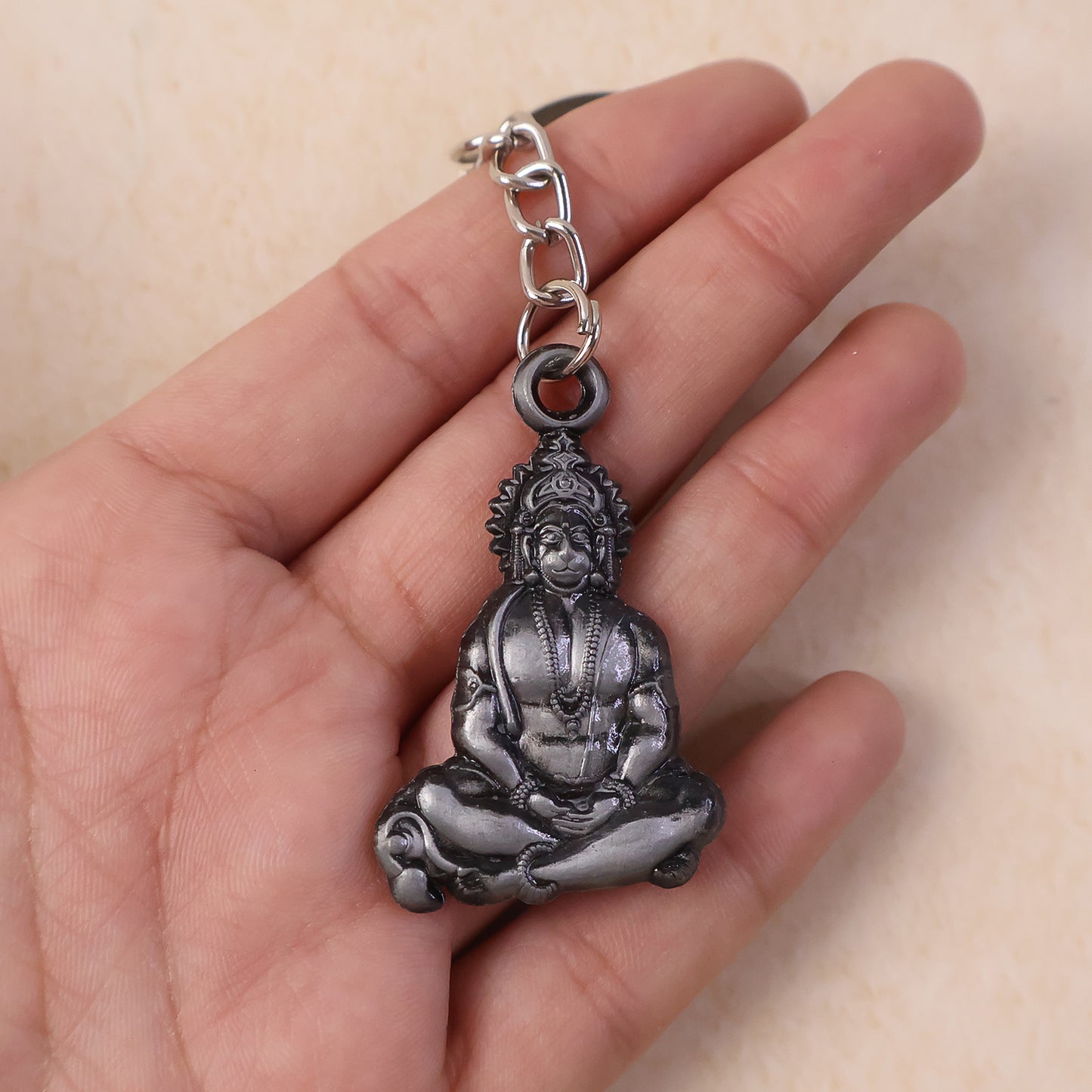 Hanuman Ji Sitting Pose Metal Keychain - Spiritual Devotional Accessory (1 Pc) - Happy Price - Image 4