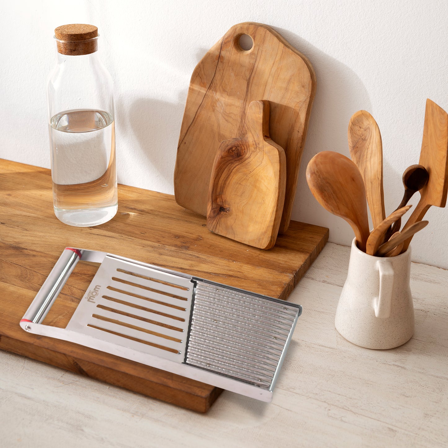 Durable Stainless Steel Vegetable & Fruit Slicer with Ergonomic Handle - Happy Price - Image 4