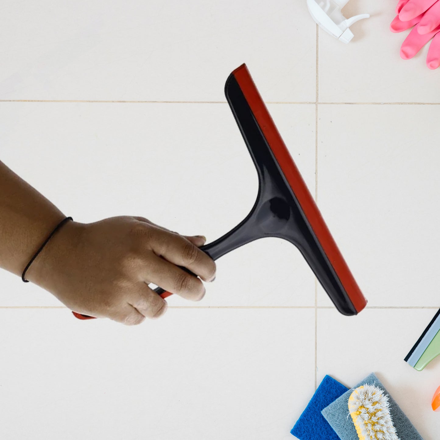 Plastic Kitchen Wiper  Ideal For Kitchen Platform Windows Glass  Car Windshield  Silicone Head  Multicolor  Pack Of 1 Pc - Happy Price - Image 3