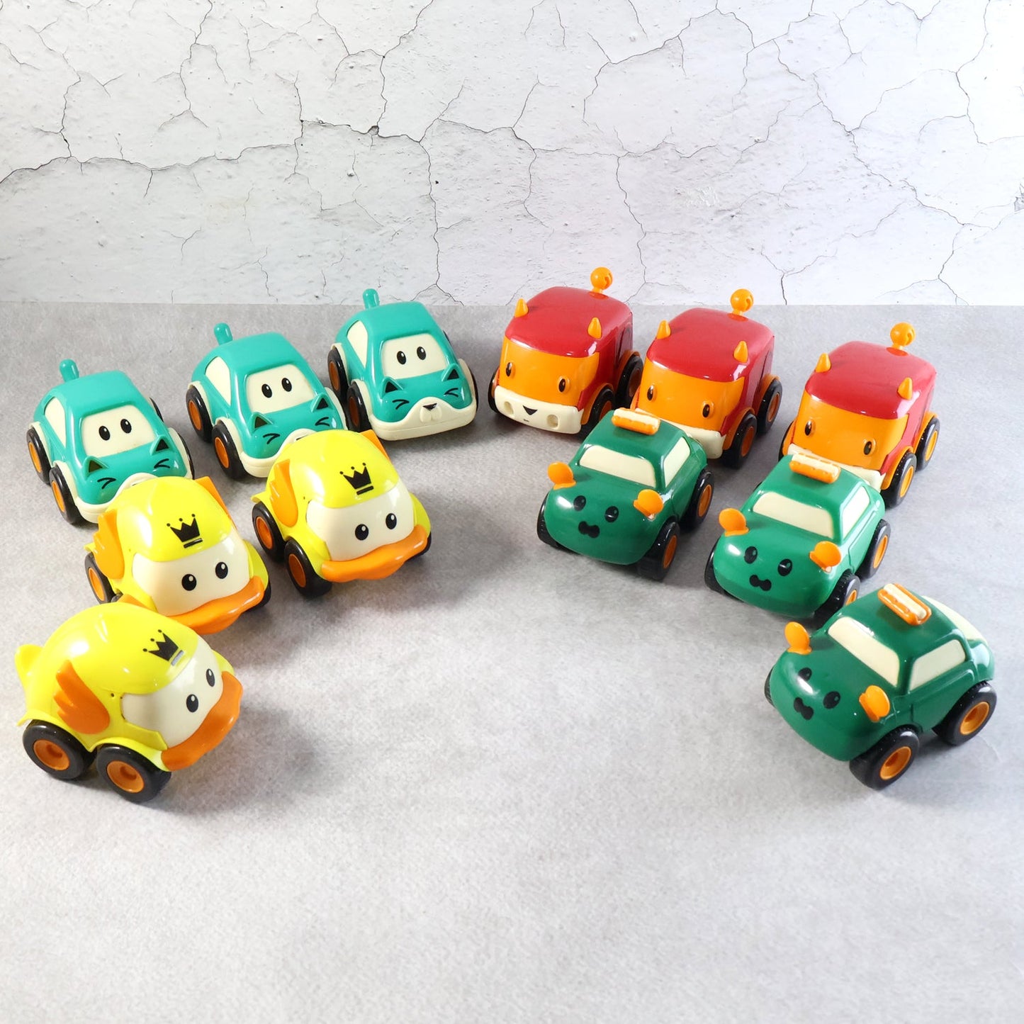12 Piece Cartoon Pull-Back Car Toy Set for Children - Happy Price - Image 1