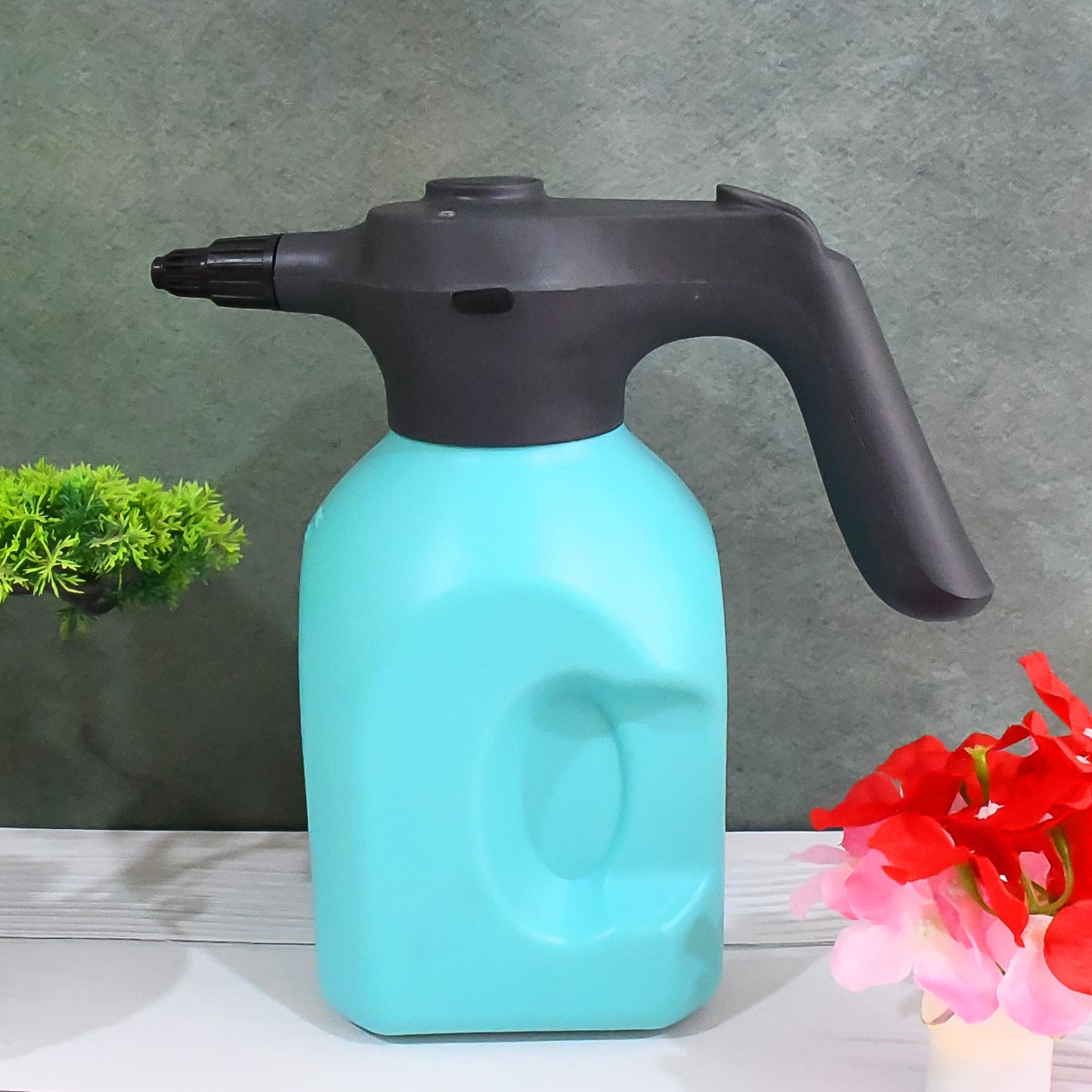 Electric Spray Bottle Garden Sprayer Automatic Watering Can (1pc  2ltr.) - Happy Price - Image 3