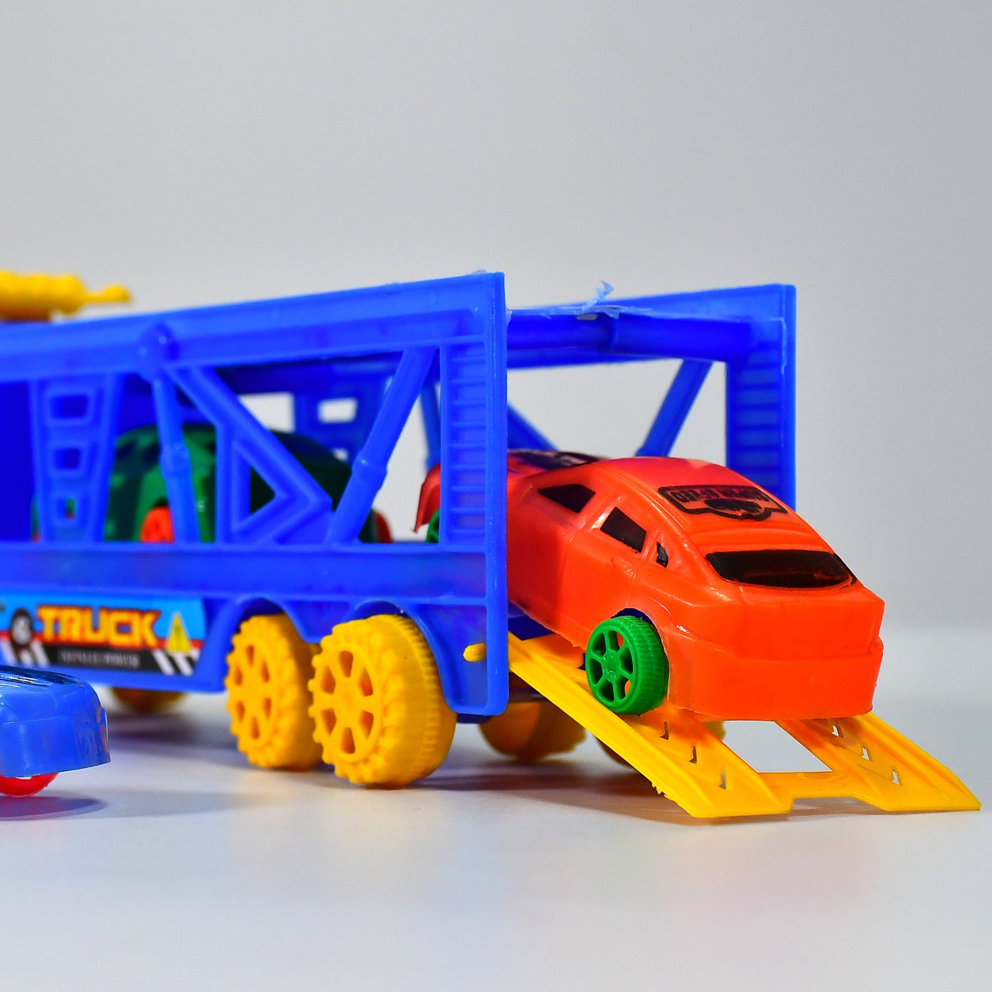Toy Set Truck With 4 Mini Cars Toy Vehicles For Children - Happy Price - Image 6