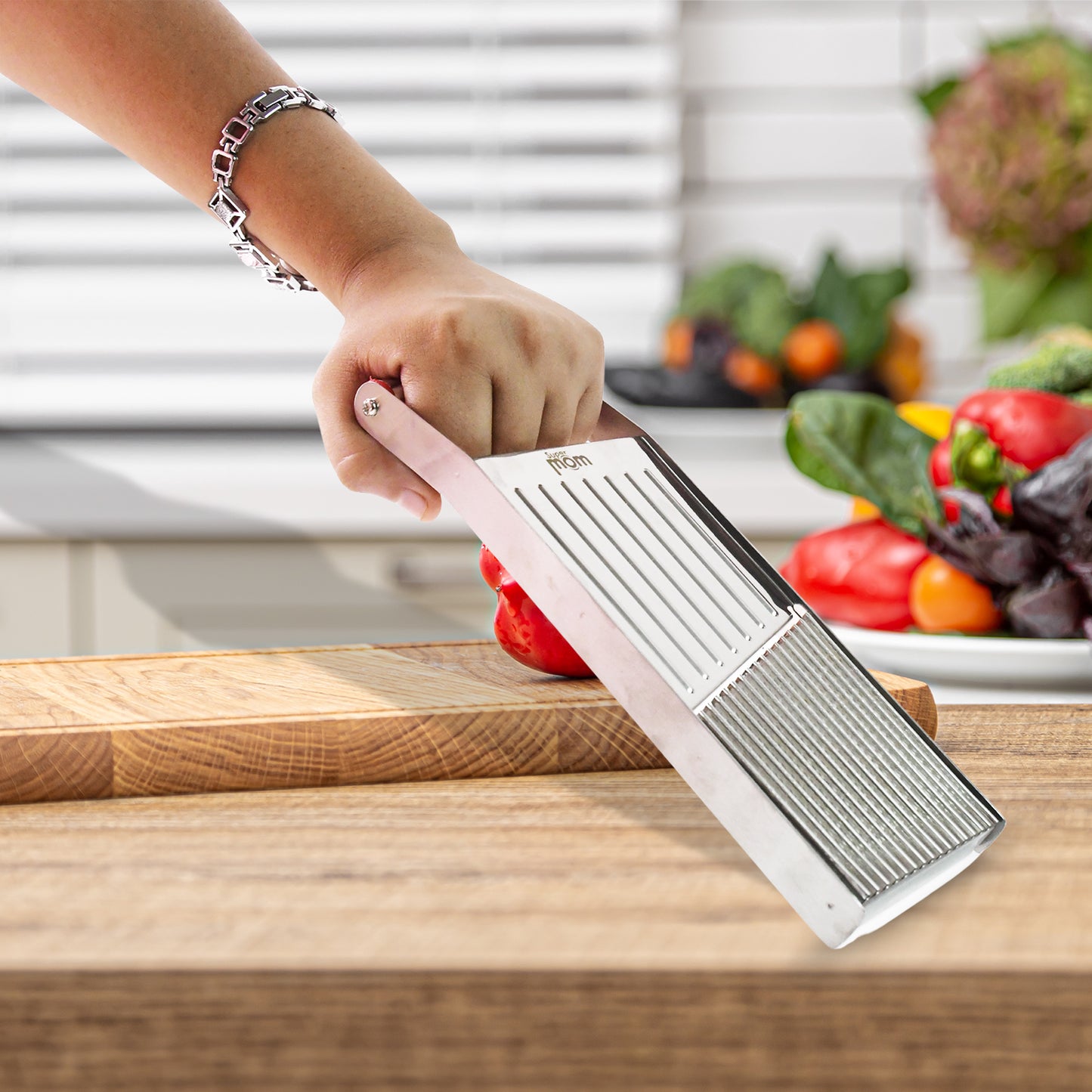 Durable Stainless Steel Vegetable & Fruit Slicer with Ergonomic Handle - Happy Price - Image 3