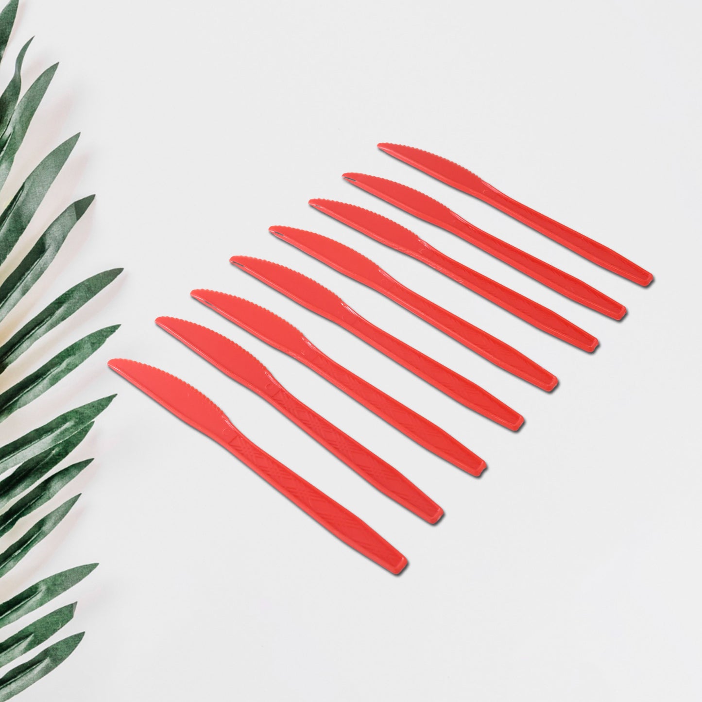 Durable Plastic Knives (8 Pc) - Happy Price - Image 3