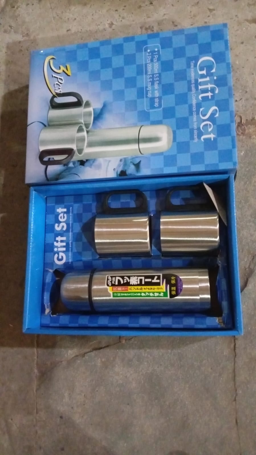 Double Wall Stainless Steel Thermos Flask 500ml Vacuum Insulated Gift Set With Two Cups Hot  Cold Stainless Steel Diwali Gifts For Employees Corporate Gift Item (3 Pcs Set) - Happy Price - Image 7