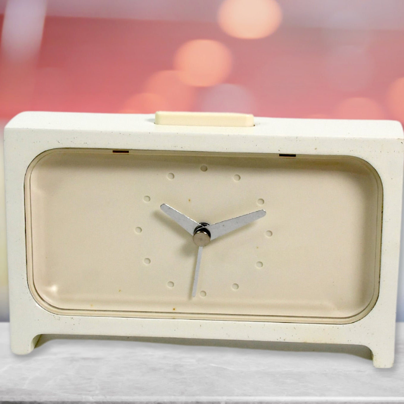 Modern Desktop Clock (1 Pc) - Happy Price - Image 1