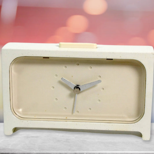 Modern Desktop Clock (1 Pc) - Happy Price - Image 1