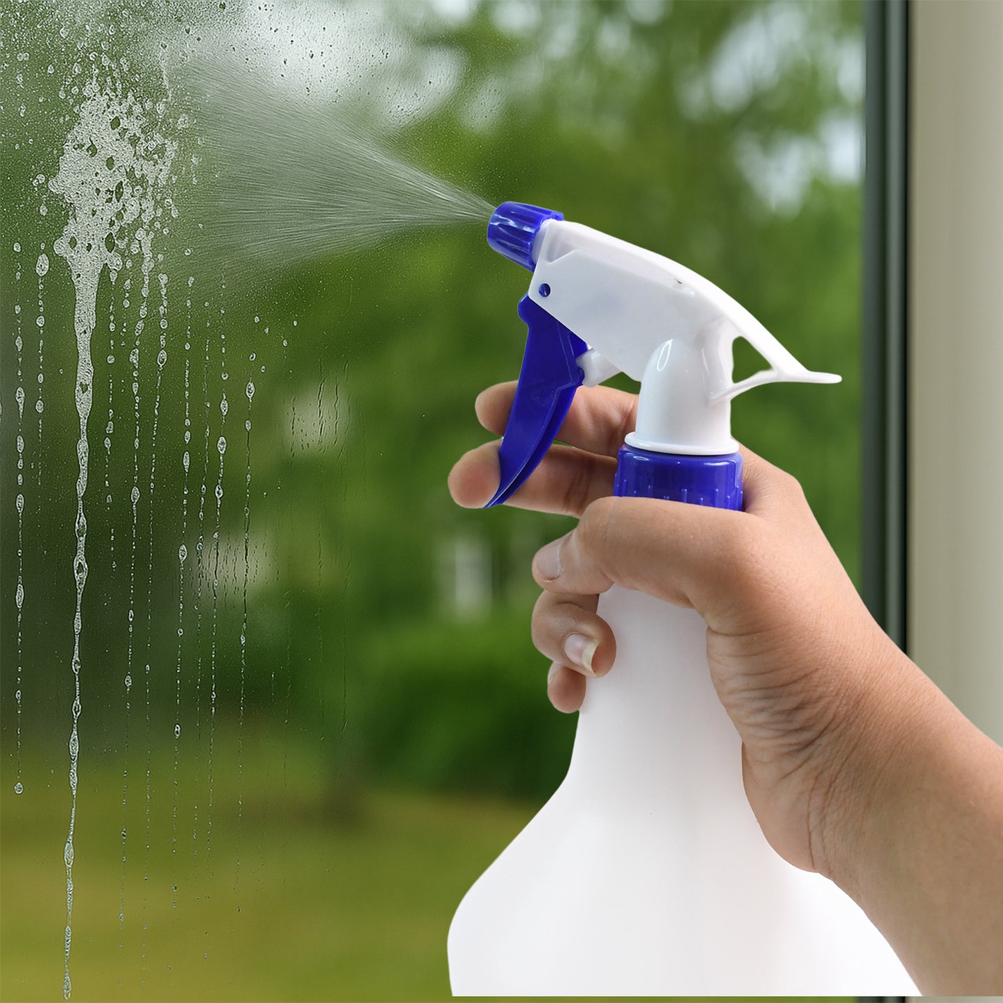 Multipurpose Plastic Trigger Spray Bottle (1 L) - Happy Price - Image 3