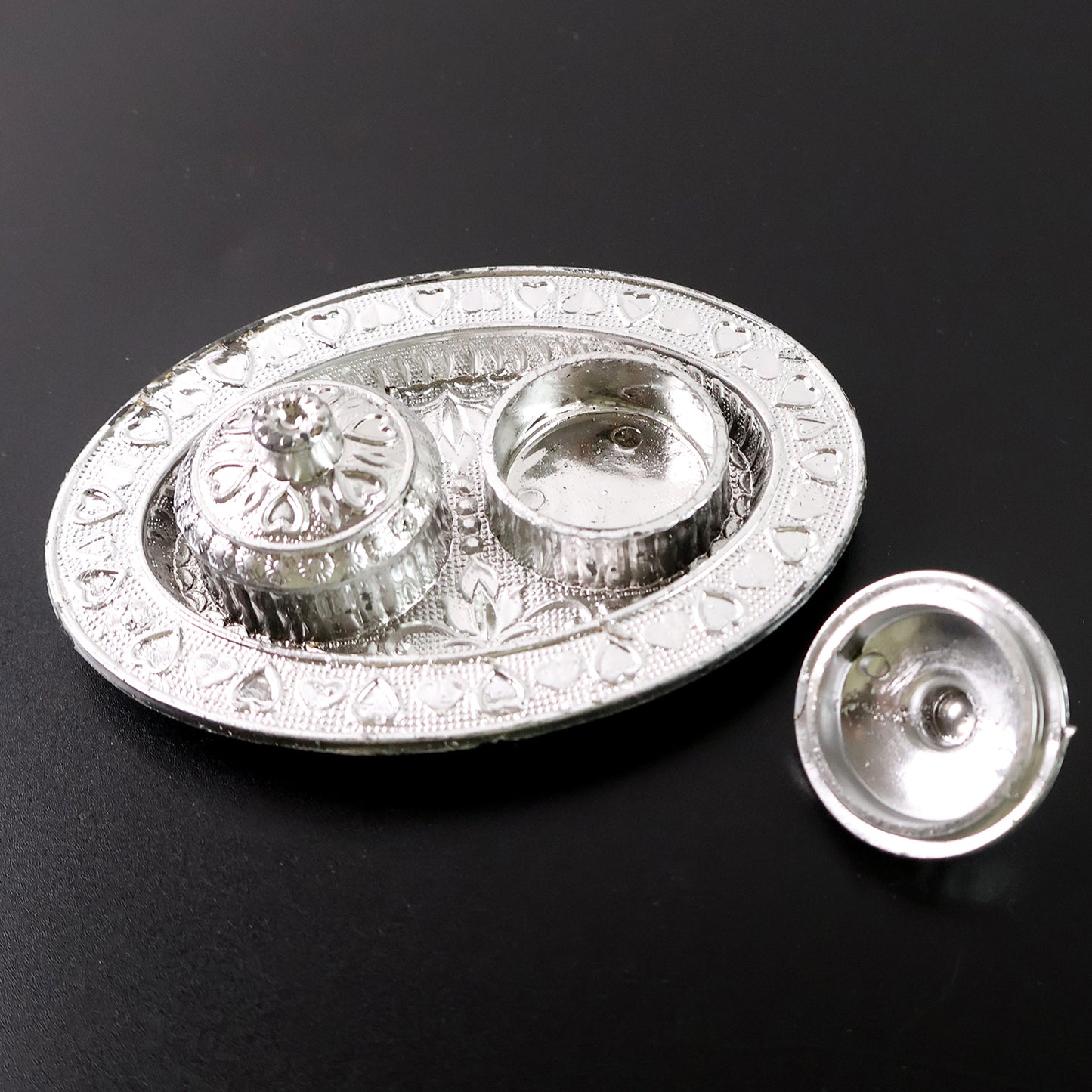 Oval Shape Special Puja Thali (1 Pc  Mix Design) - Happy Price - Image 4