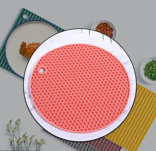 1pc Silicone Hot Mat Used For Breakfast Lunch And Dinner Purposes In Different-different Places. - Happy Price - Image 1