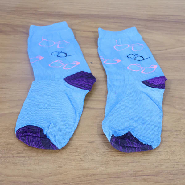 Comfortable Crew Socks (1 Pair, Medium Size) - Soft & Breathable - Happy Price - Image 1