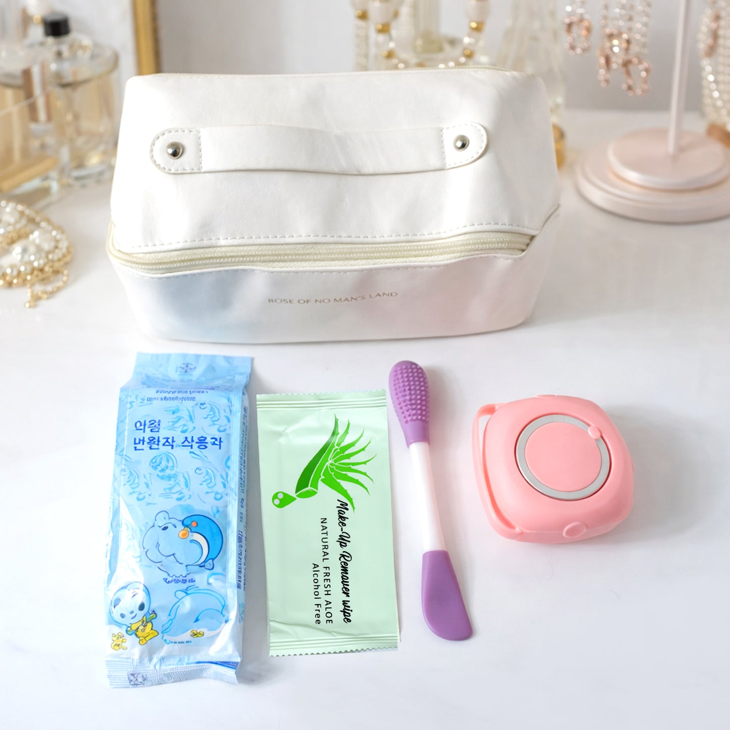 Women's Travel Hygiene Essentials Kit - 1 Set - Happy Price - Image 2