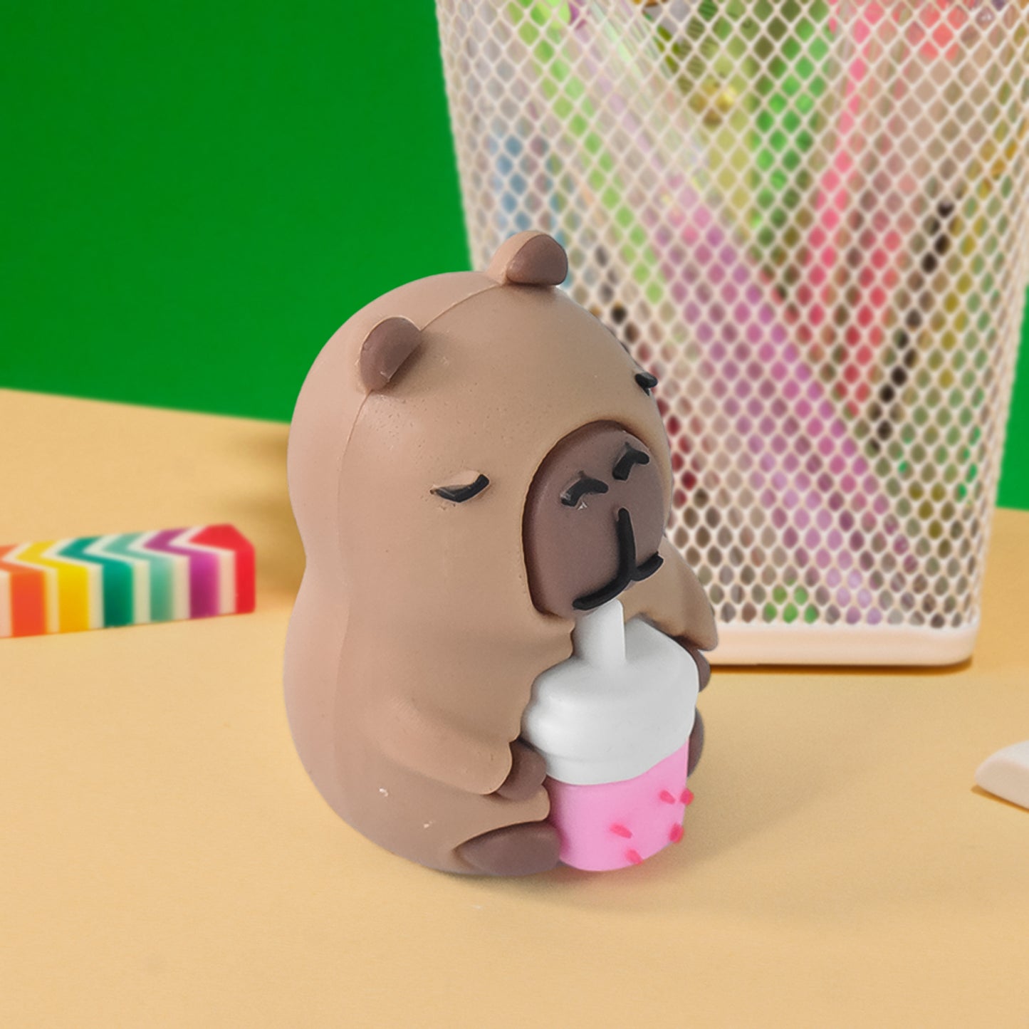 Cartoon Design Pencil Sharpener with Integrated Eraser (1 Pc) - Happy Price - Image 2