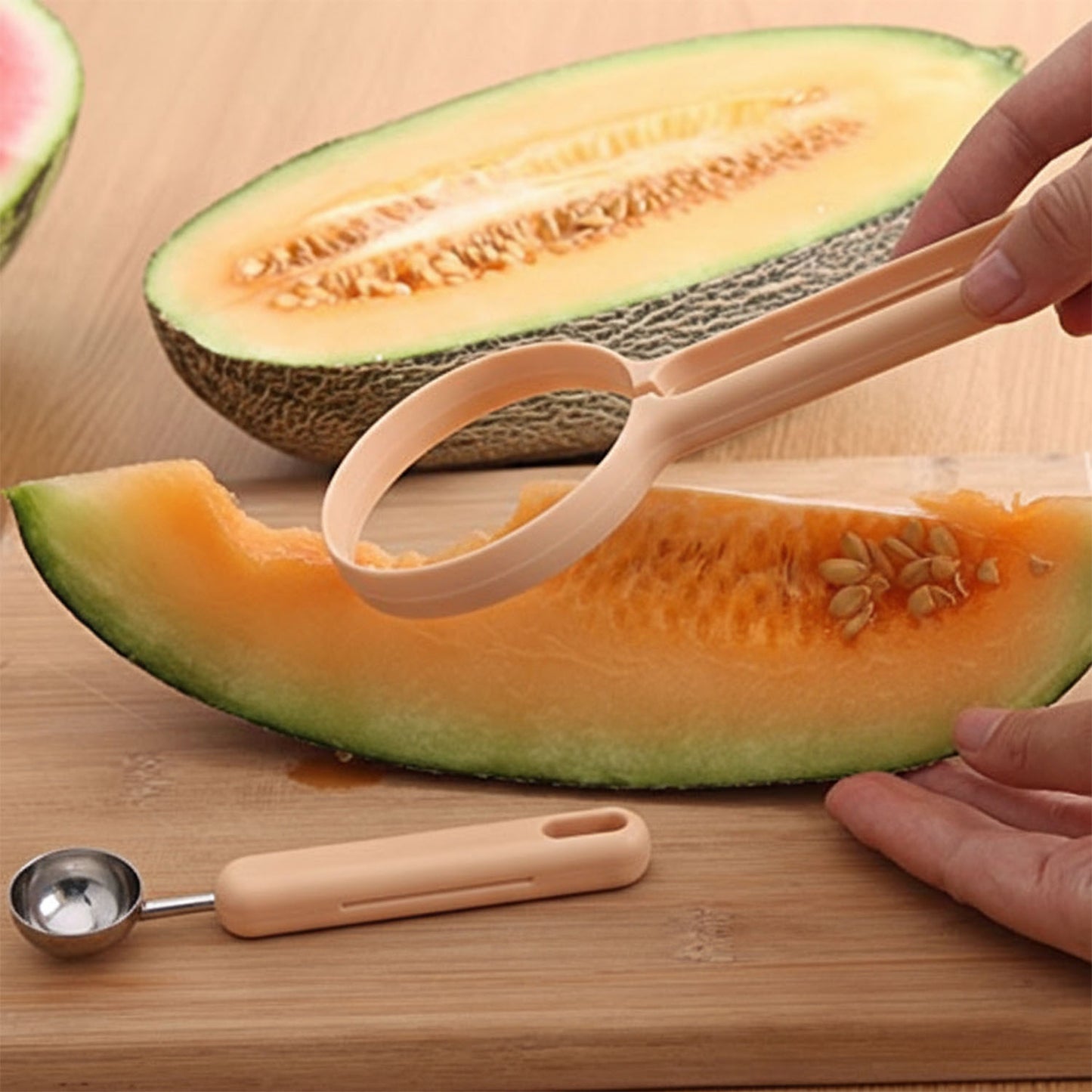 2-in-1 Fruit Slicer & Scooper Tool (1 Pc) - Happy Price - Image 6