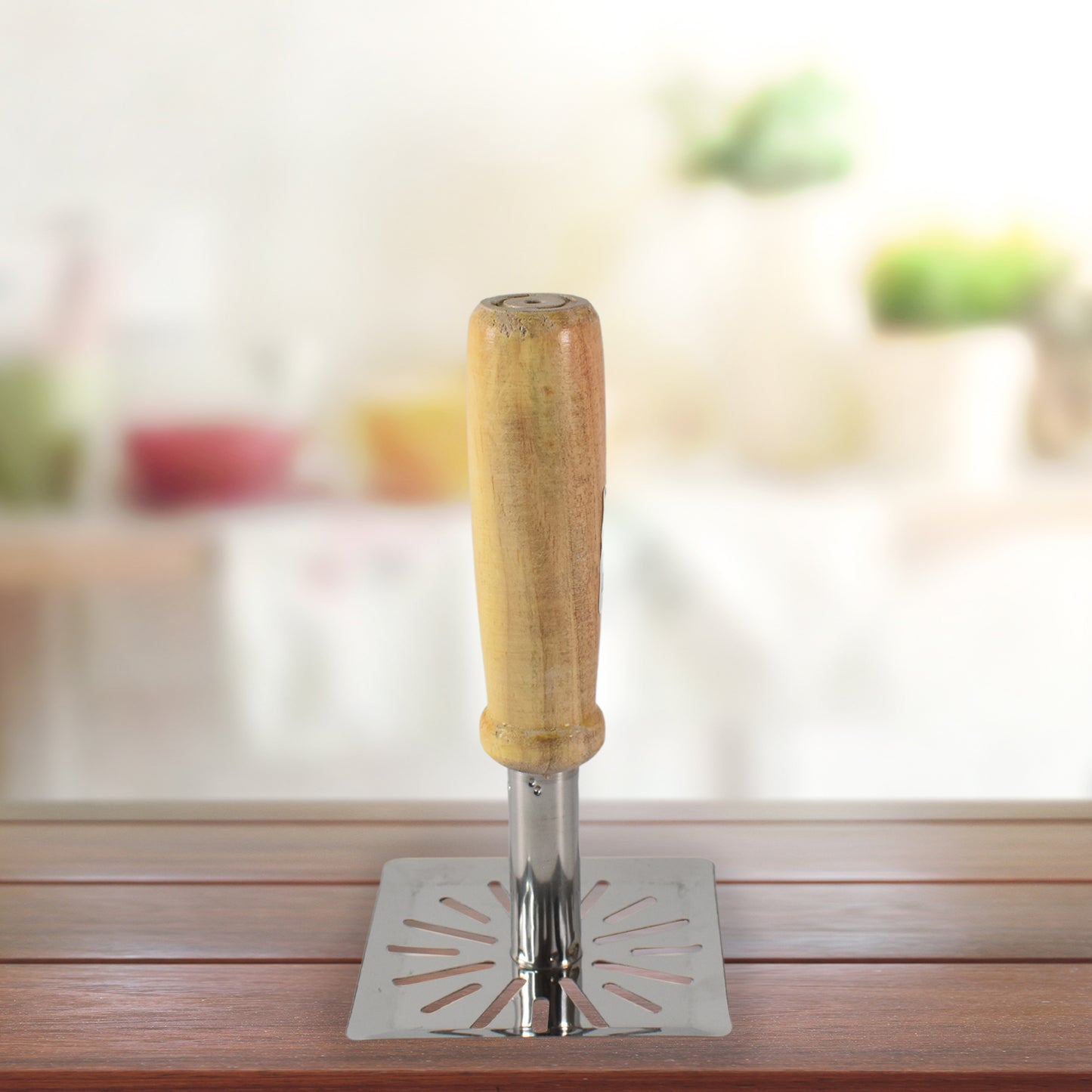 Kitchen Tools Wooden Handle Square Stainless Steel Potato Masher (1 Pc) - Happy Price - Image 4