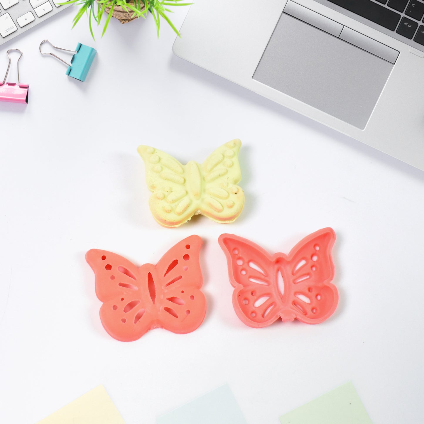 Butterfly Shape Eraser Rubber (1 Pc  Mix Colour  Design) - Happy Price - Image 3
