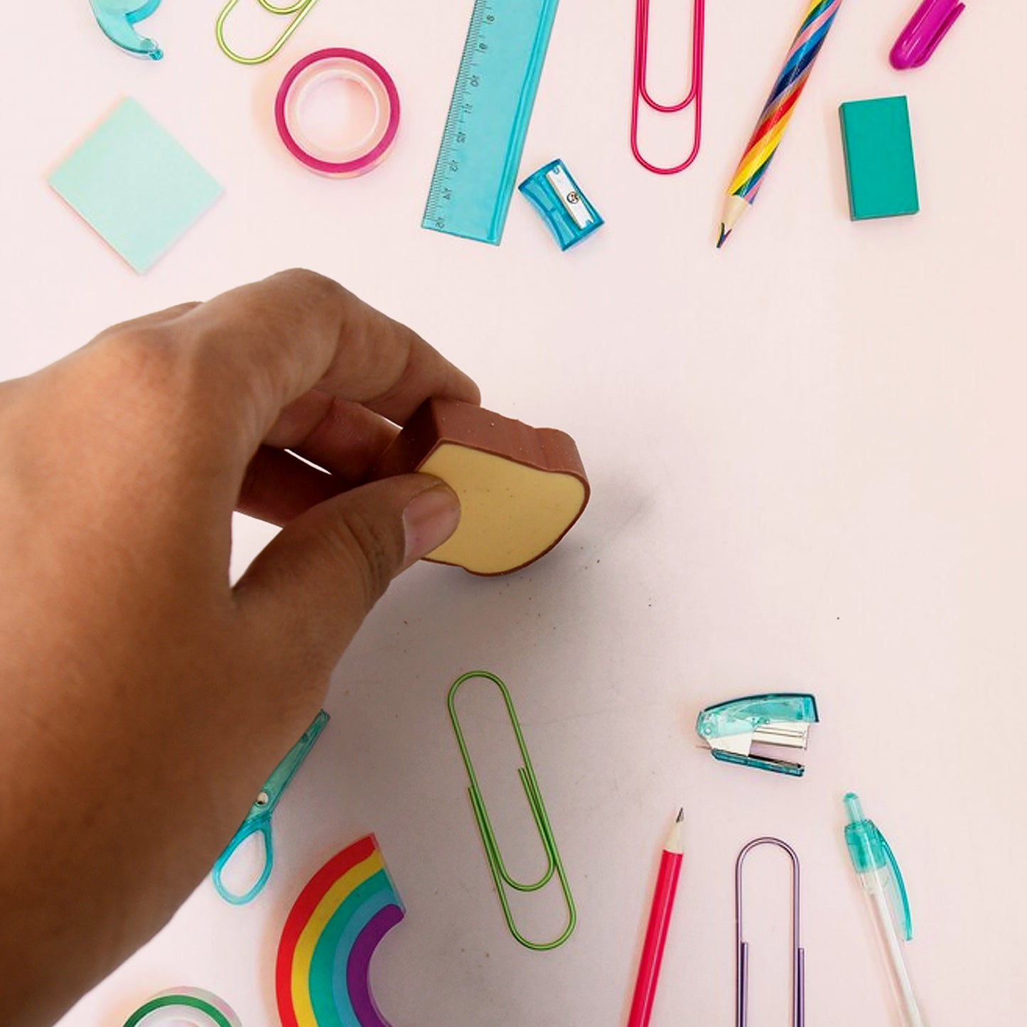 3d Toast Bread Shape Eraser For Kids Cartoons Erasers Toast Bread Erasers Bread Shaped Eraser For Students Gift Cute Fun Food Pencil Erasers For School Classroom Stationery For Boys  Girls (4 Pcs Set) - Happy Price - Image 5