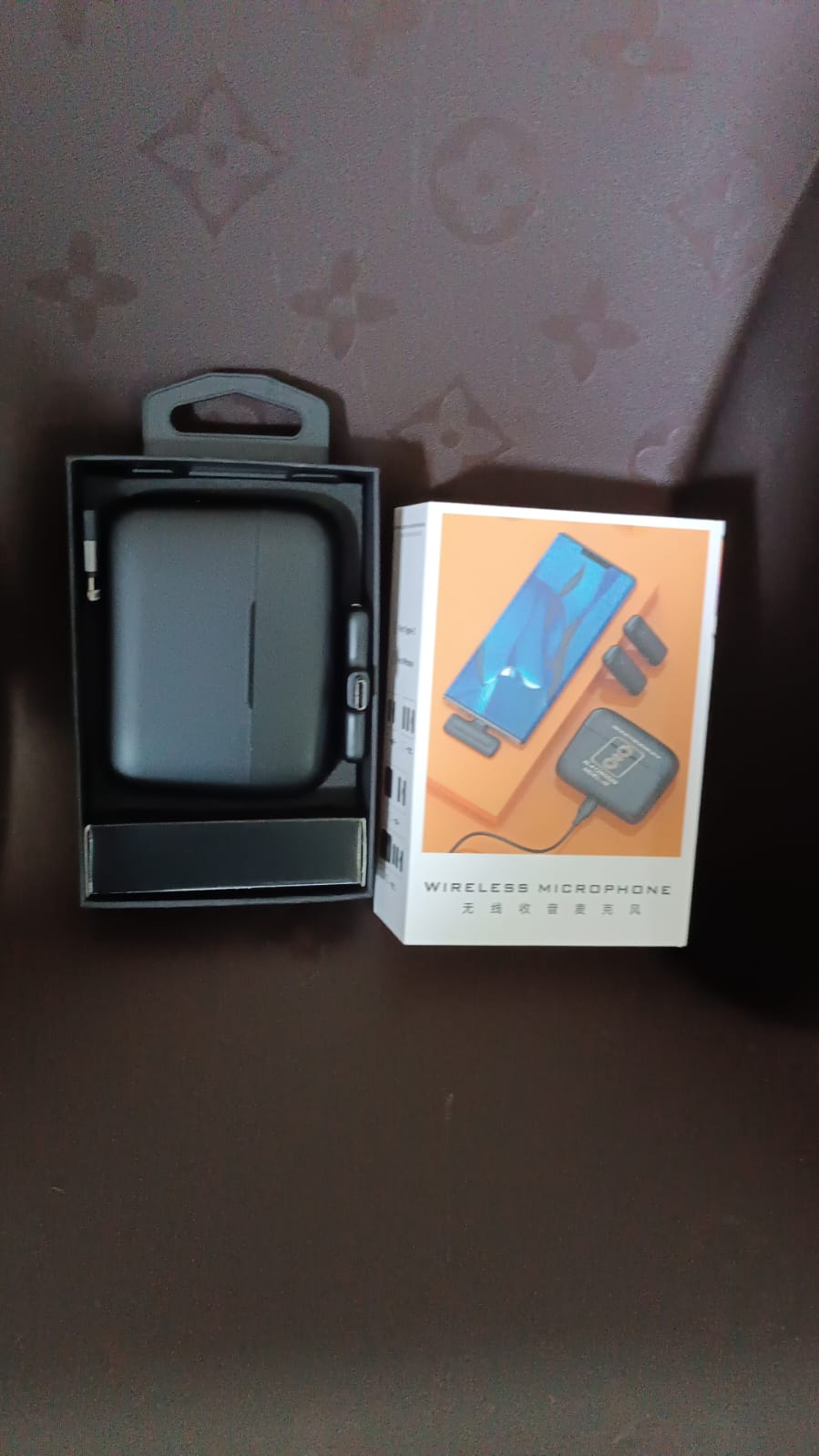 Wireless Microphones Collar Mic For All Smart Phone  Type-c  (1 Set) - Happy Price - Image 7