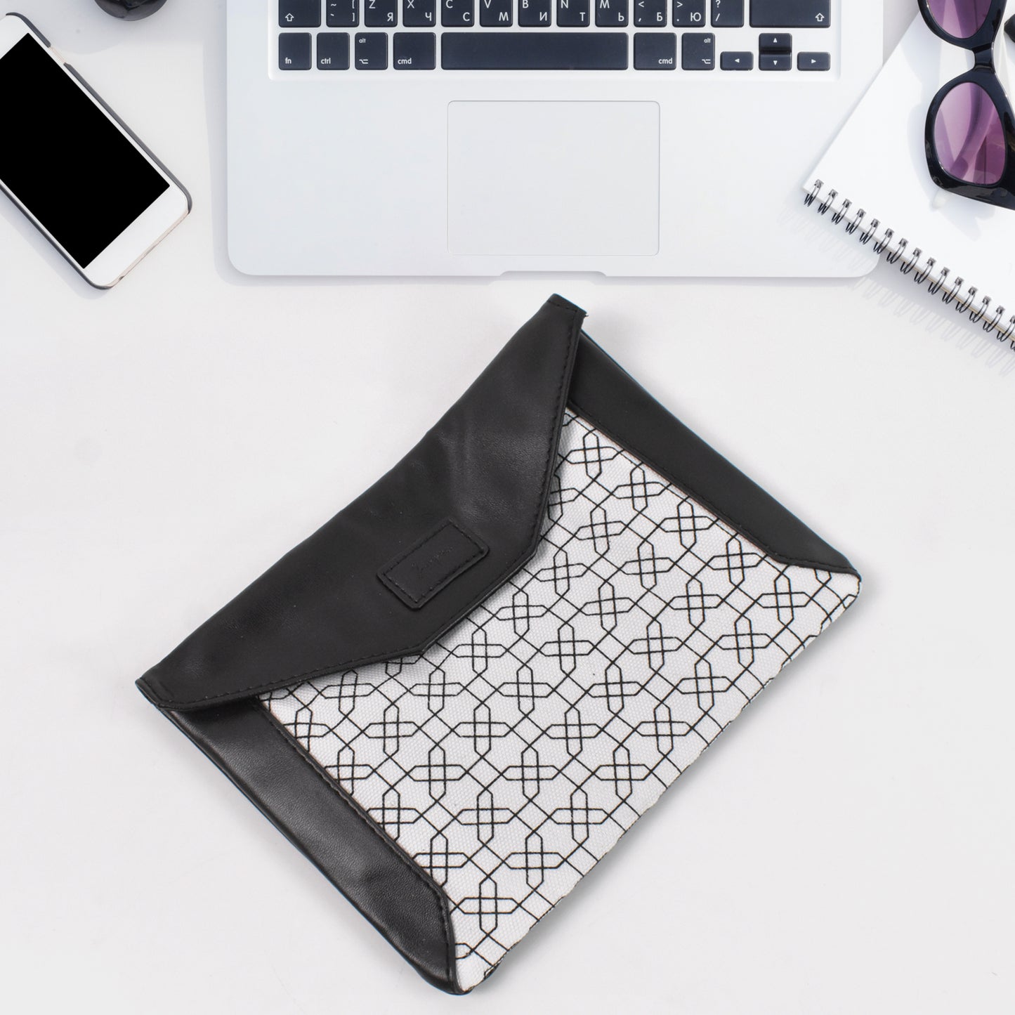 Multipurpose Pouch With Magnetic Lock(1 Pc  1914 Cm) - Happy Price - Image 5