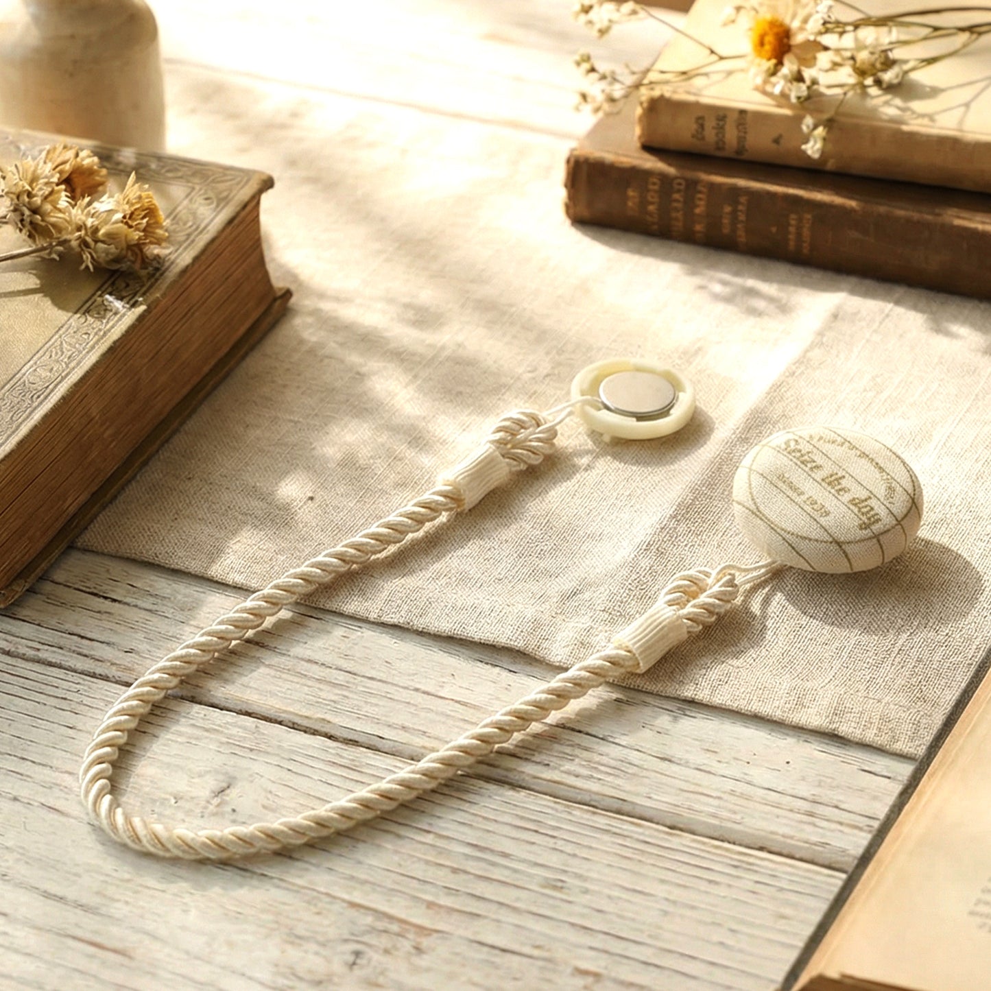 Magnetic Curtain Tieback with Rope Design (1 Pc) - Happy Price - Image 3