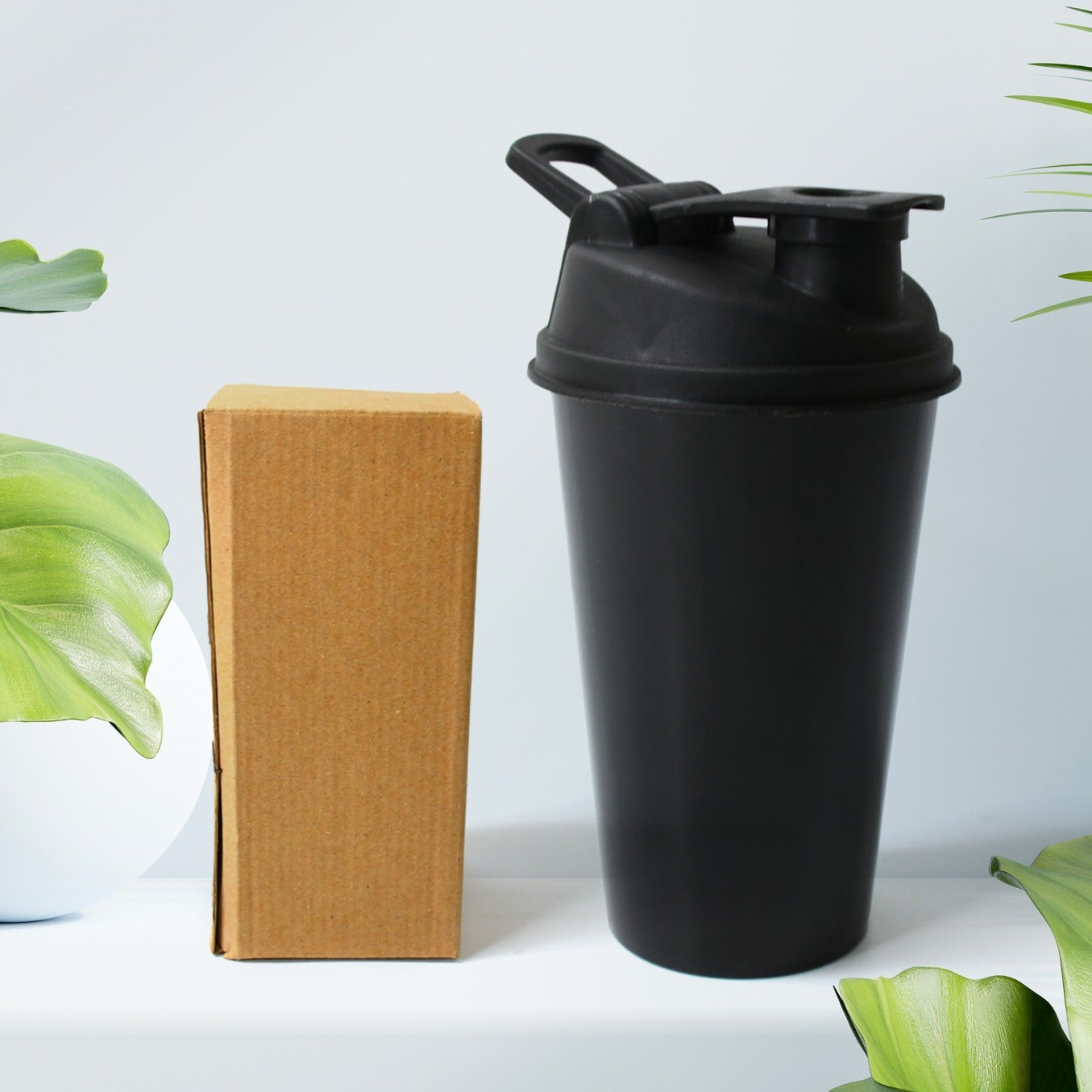 Shaker Bottle Perfect For Protein Shakes And Pre Workout Gym Water Bottle Bpa Free Leak-proof Flip Lidinsulated Bottle For Hot  Cold Drinks 1 Pc - Happy Price - Image 1