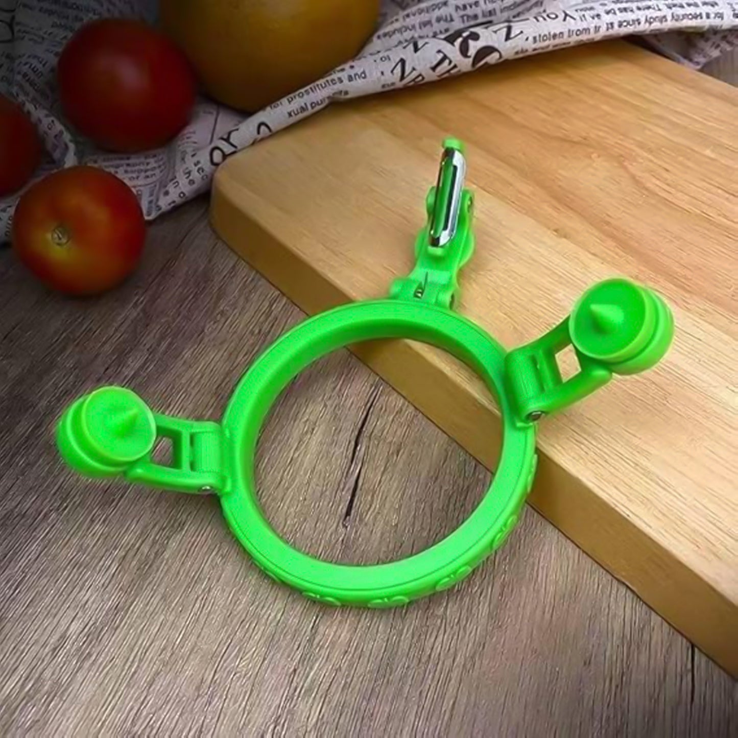 Adjustable Fruit & Vegetable Peeler with Holder Ring - Easy Kitchen Tool - Happy Price - Image 6
