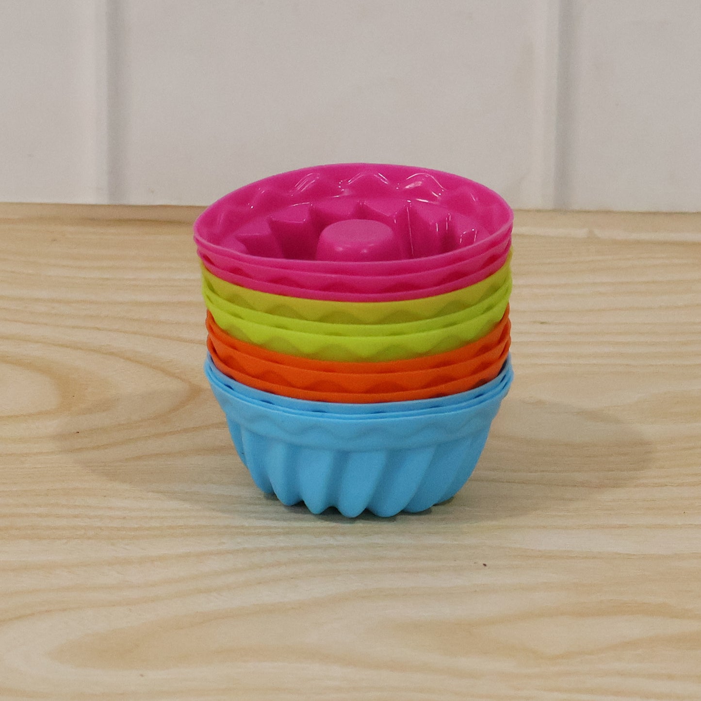 Silicone Baking Cups Set - 12 Piece Reusable Muffin Moulds - Happy Price - Image 7