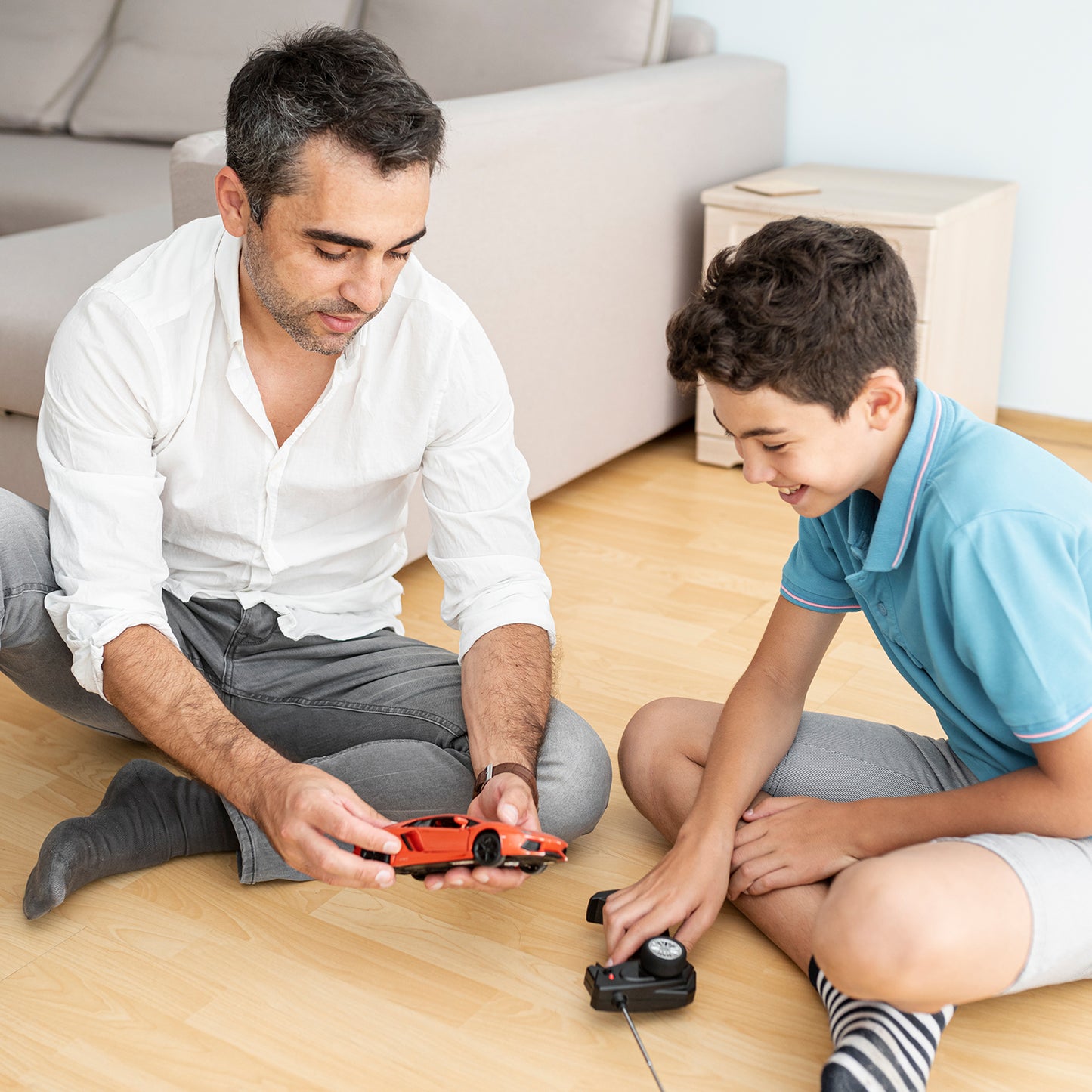 Remote Control Simulation Model Racing Toy Car. - Happy Price - Image 3