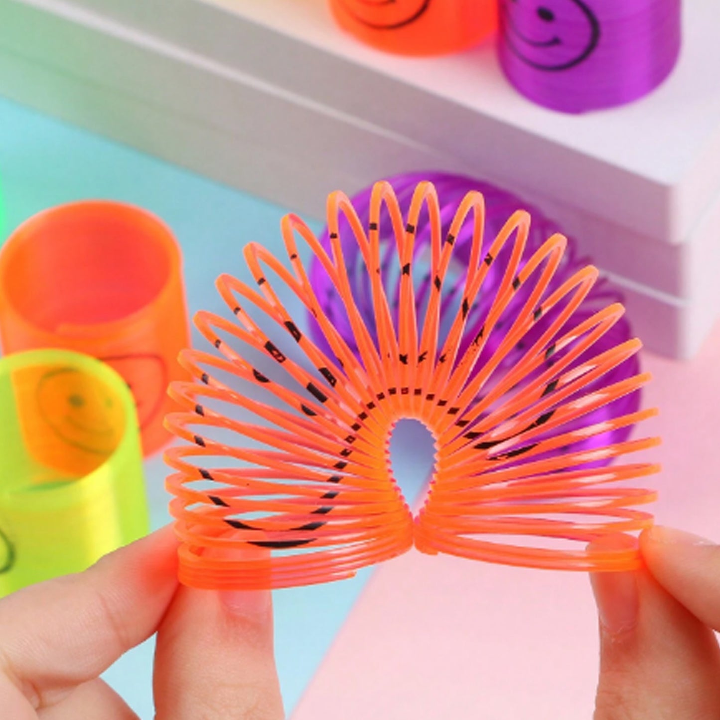 Multicolor Magic Smiley Spring Spring Toys Slinky Slinky Spring Toy Toy For Kids For Birthdays Compact And Portable Easy To Carry (12 Pcs Set) - Happy Price - Image 6
