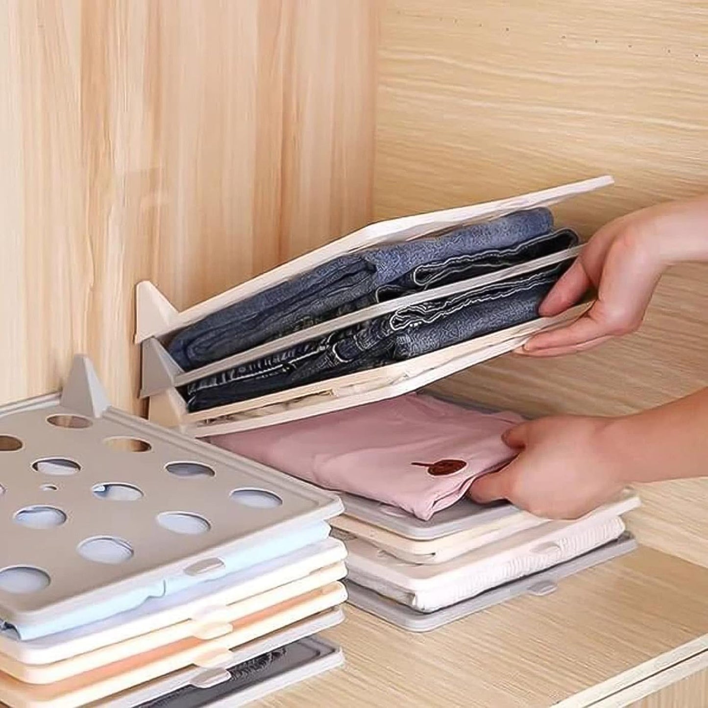 Stackable Shirt Clothes Folding Board (3226 Cm  1 Pc) - Happy Price - Image 3