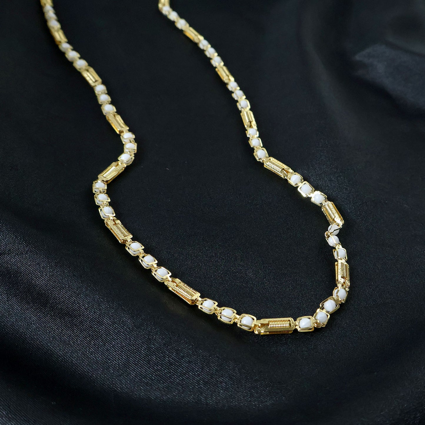 Gold-Tone Designer Chain Necklace with Stone Accents (1 Pc) - Happy Price - Image 6