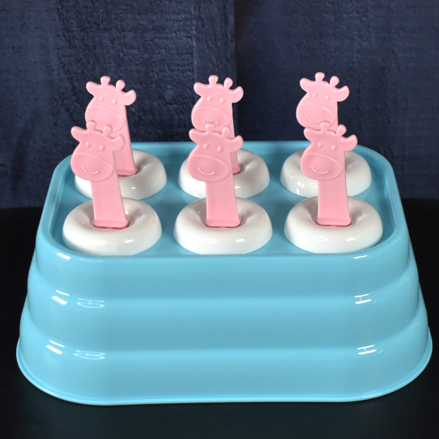 6 Cavity Popsicle Molds Plastic Giraffe Shape Ice Moulds (1 Pc) - Happy Price - Image 2