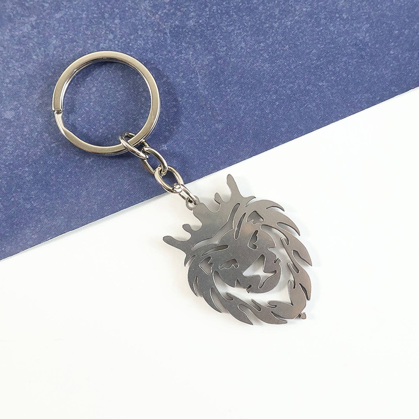 Stainless Steel Lion Head Keychain (1 Pc) - Regal Crown Design - Happy Price - Image 4