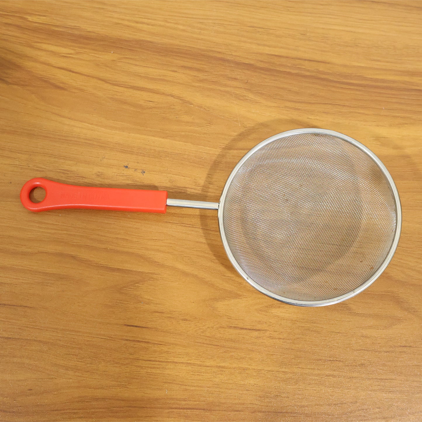 Large Fine Mesh Kitchen Strainer with Sturdy Handle (1 Pc) - Happy Price - Image 7