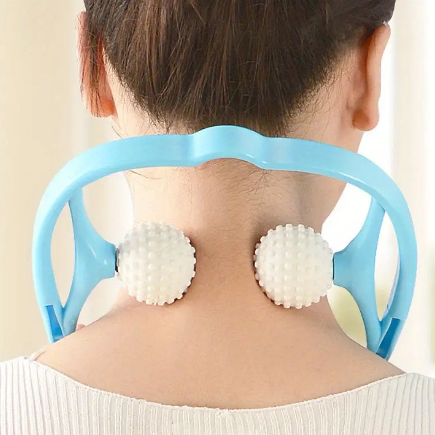 Neck Shoulder Massager 13.5x7.08in Portable Relieving The Back For Men Relieving The Waist Women - Happy Price - Image 4