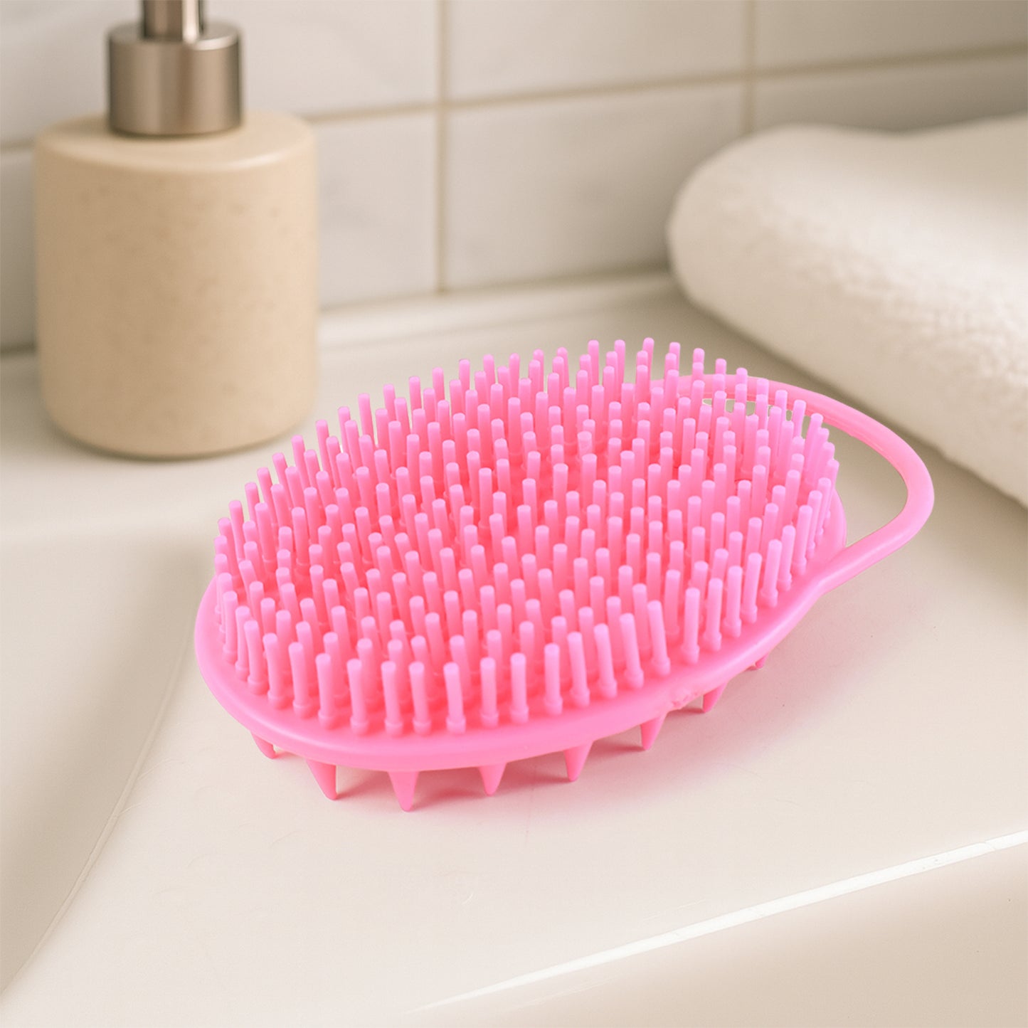2-in-1 Silicone Soft Bristle Bath Brush - Happy Price - Image 4