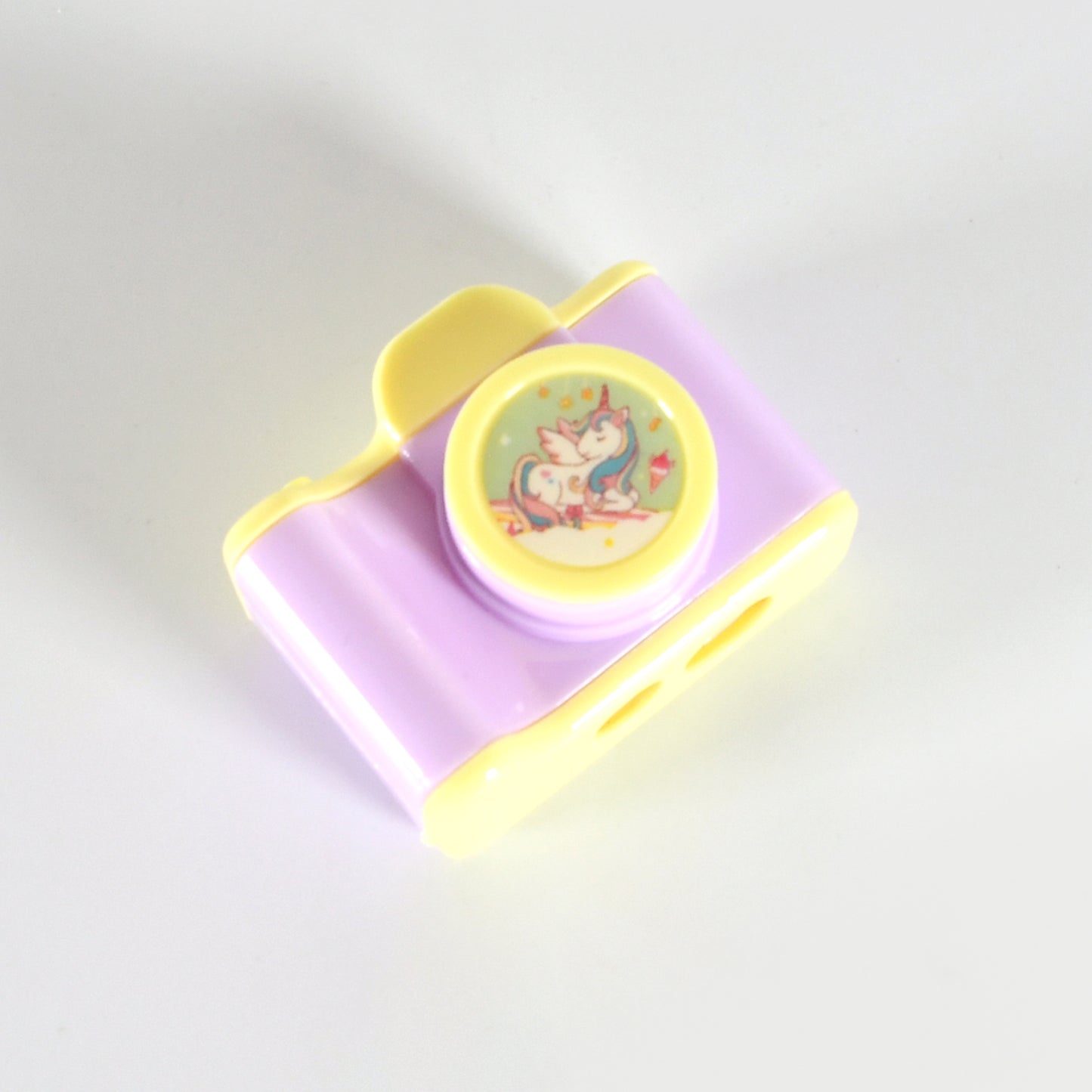 Camera Shape Pencil Sharpener  Simple Student Office Sharpener  Fashionable And Convenient Lightweight Manual Sharpener For Kids Boys Girls Birthday Return Gifts (1 Pc) - Happy Price - Image 3