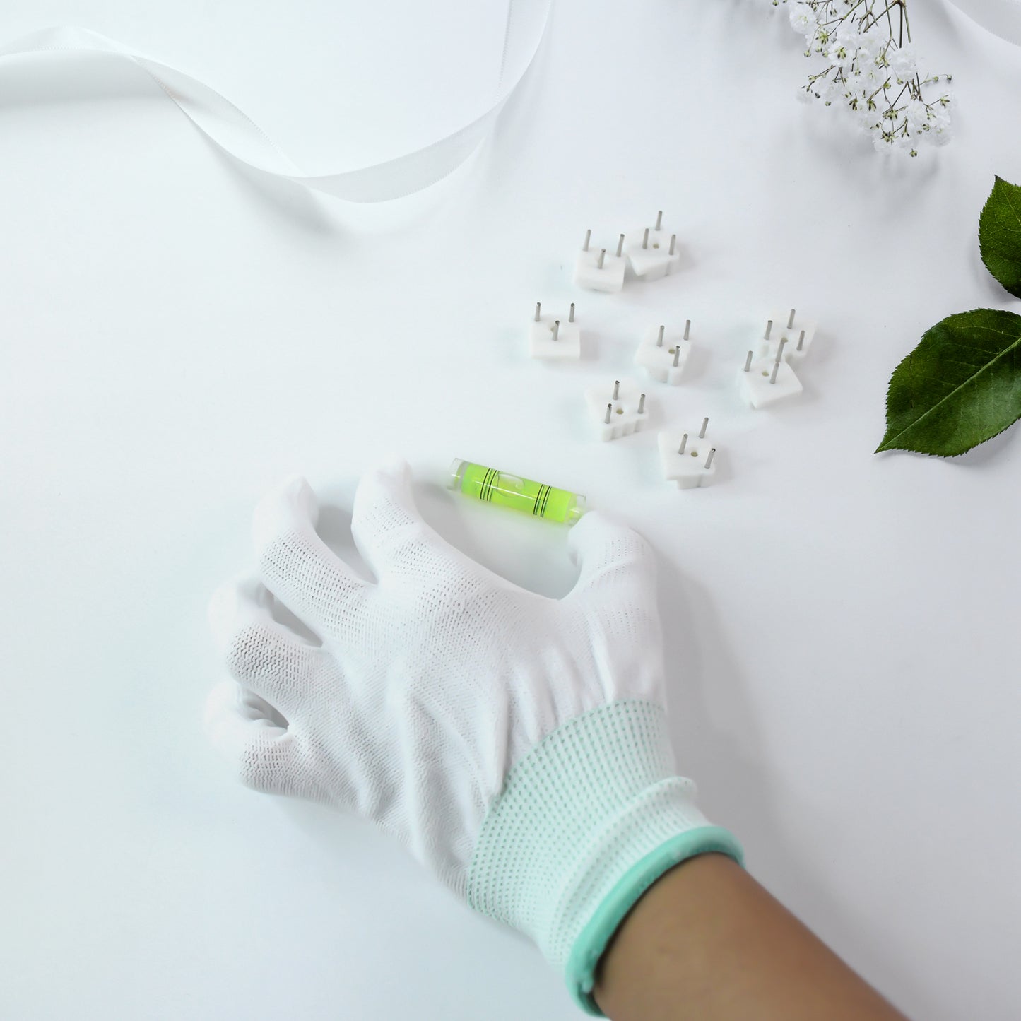 Multi-purpose Picture Hanging Kit - Happy Price - Image 4