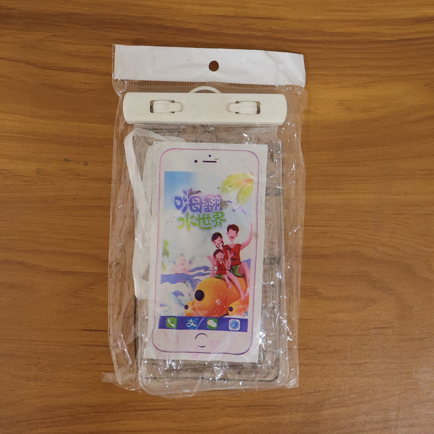 Waterproof Mobile Pouch - Clear Touchscreen Compatible Dry Bag (1 Pc) - Happy Price - Image 7