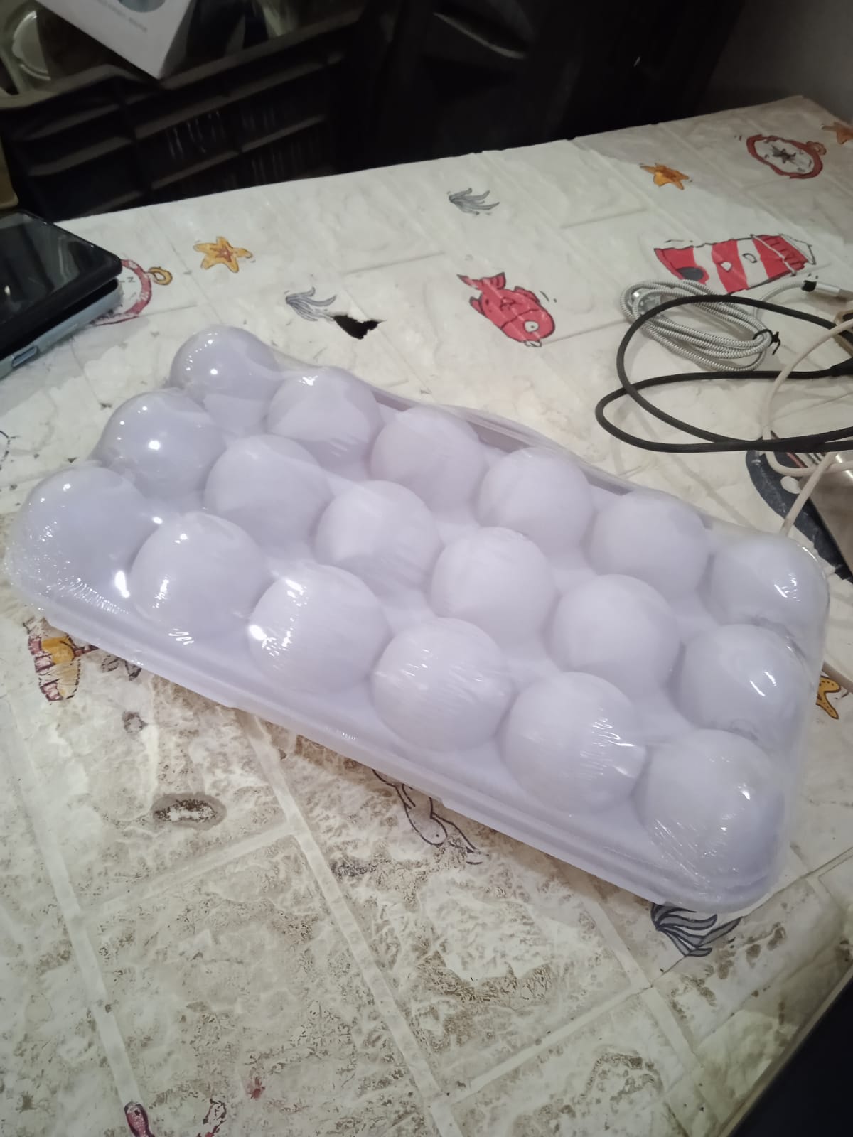 18 Grid Egg Holder Storage Shock-proof Egg Container With Buckle Egg Carrier Egg Tray Egg Shelter Effective Full Seal Egg House Use For Fridge Camping Kitchen - Happy Price - Image 7