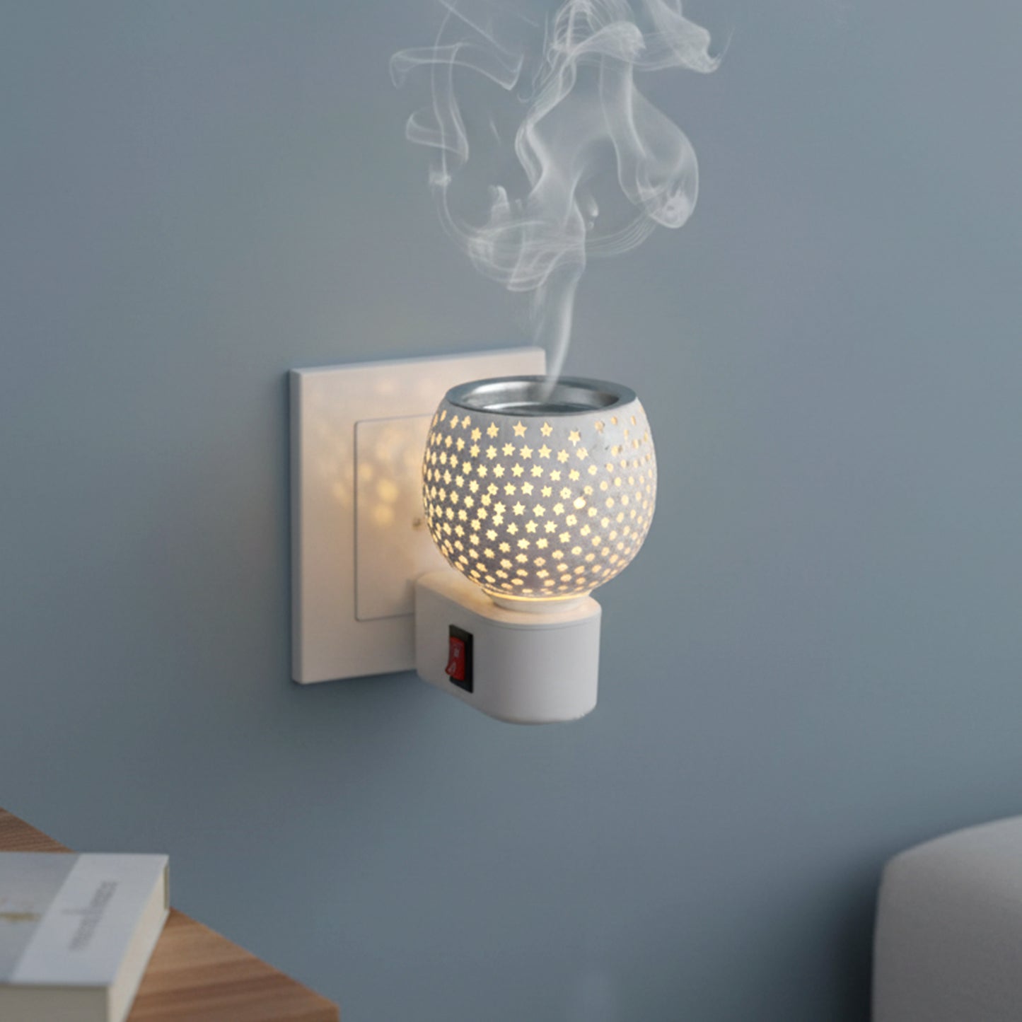 Glass Star Cut Aroma Diffuser Lamp - Plug-in Fragrance & Night Light (1 Pc) - Happy Price - Image 5