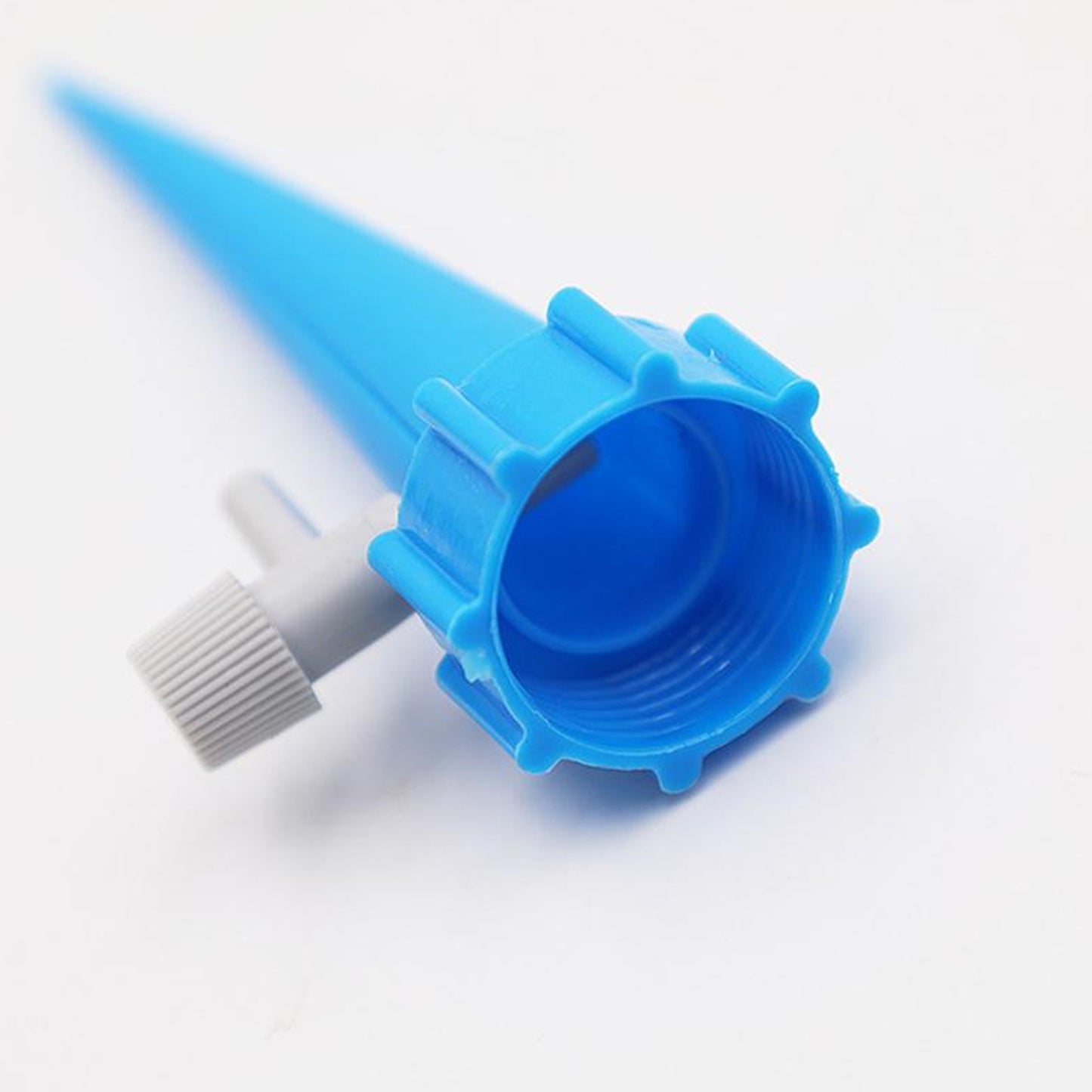 Plant Watering Spikes Self Watering Spikes Water Dripper For Plants Adjustable Plant Watering Devices With Slow Release Control Valve Switch (1pc) - Happy Price - Image 7